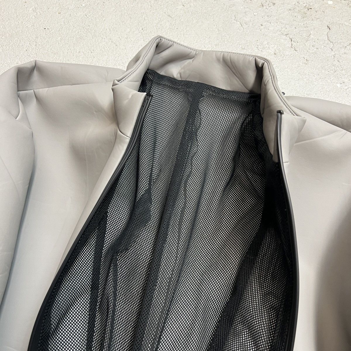 Kanye West × Yeezy Yeezy Kanye West Sample Waterproof Jacket w/Manu tag Size US M / EU 48-50 / 2 - 4 Thumbnail