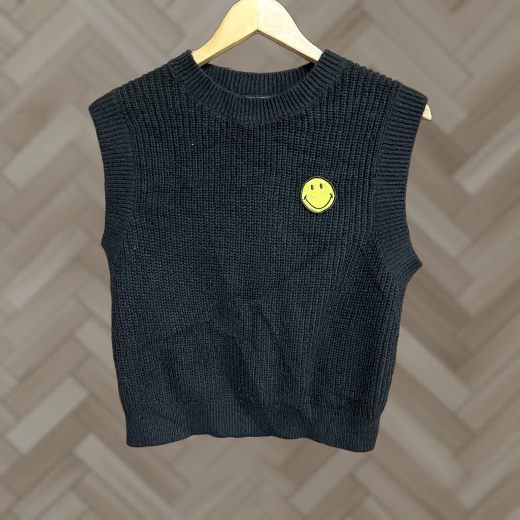 H&M VINTAGE Smiley x H&M Womens Black Knitted Pullover Vest Size Small Sleeveless Size S / US 4 / IT 40 - 1 Thumbnail