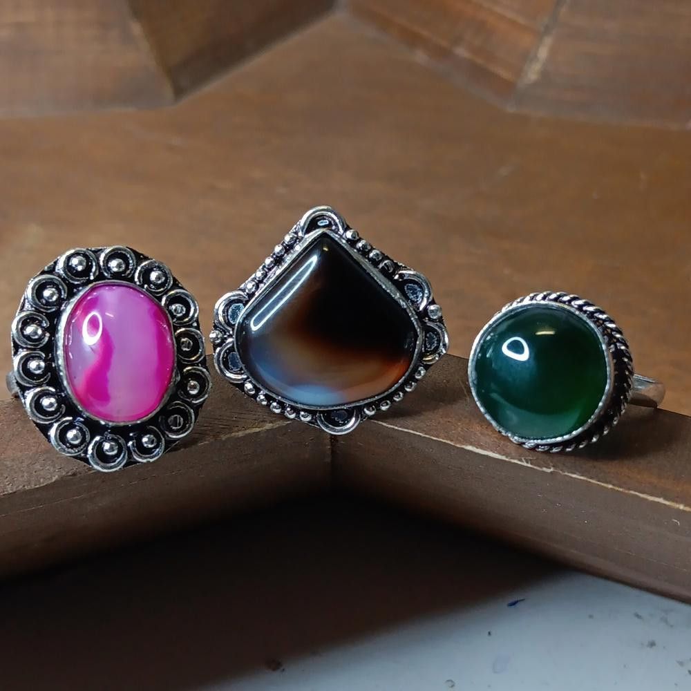 Designer Ring lot, 12 ring, size 8-9 Size ONE SIZE - 6 Thumbnail