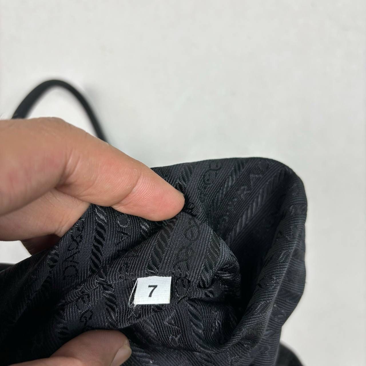 Prada Prada Tessuto Vintage 90s Nylon Tote Bag Black Authentic Size ONE SIZE - 11 Thumbnail