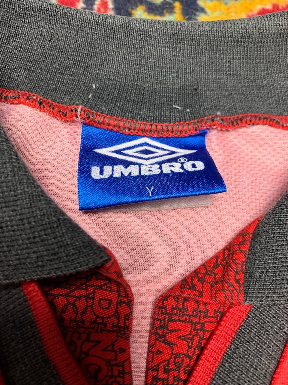 Umbro MANCHESTER UNITED 1994/1996 HOME FOOTBALL SHIRT CANTONA Size US XS / EU 42 / 0 - 3 Thumbnail