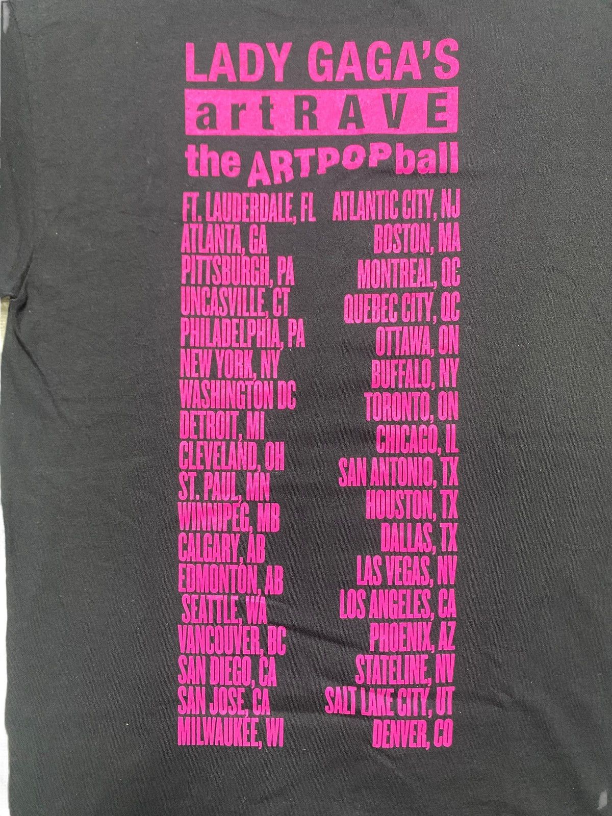 Band Tees VINTAGE LADY GAGA SINGER ARTRAVE ARTPOP BALL TEE Size US S / EU 44-46 / 1 - 10 Thumbnail