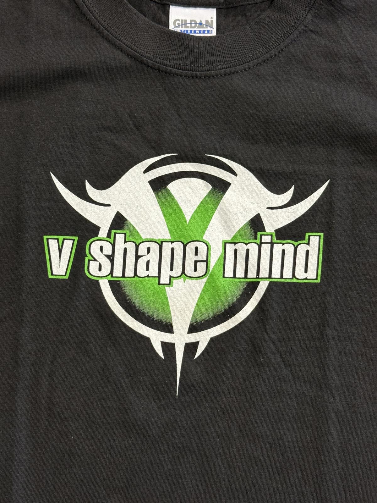 Gildan VTG V Shape Mind Band T-shirt Monsers Album Promo Tee L Size US L / EU 52-54 / 3 - 3 Thumbnail