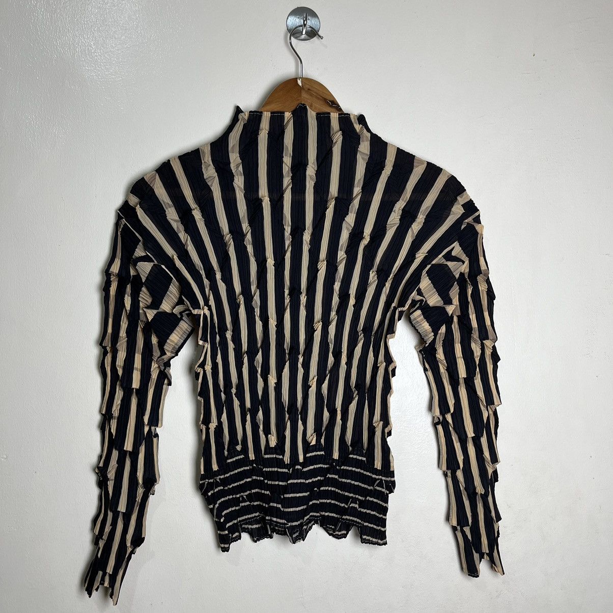 Issey Miyake Archive Issey Miyake Pleated Tops Size S / US 4 / IT 40 - 5 Thumbnail