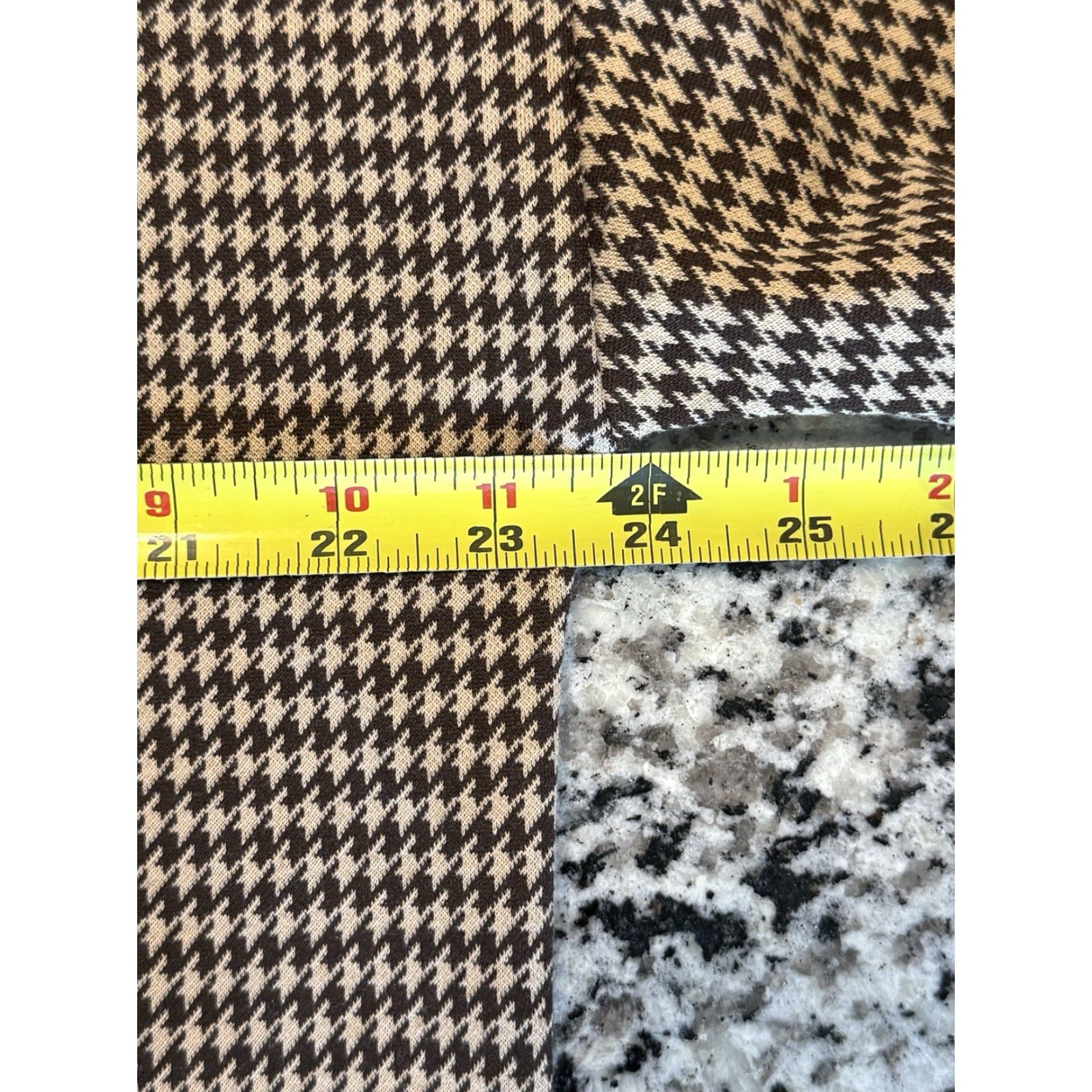 Ralph Lauren Lauren Ralph Lauren Black Label Top Houndstooth Brown Black Logo Buttons Sz XL Women, Basic Knit, Short Sleeve, Machine Washable Size XL / US 12-14 / IT 48-50 - 6 Thumbnail