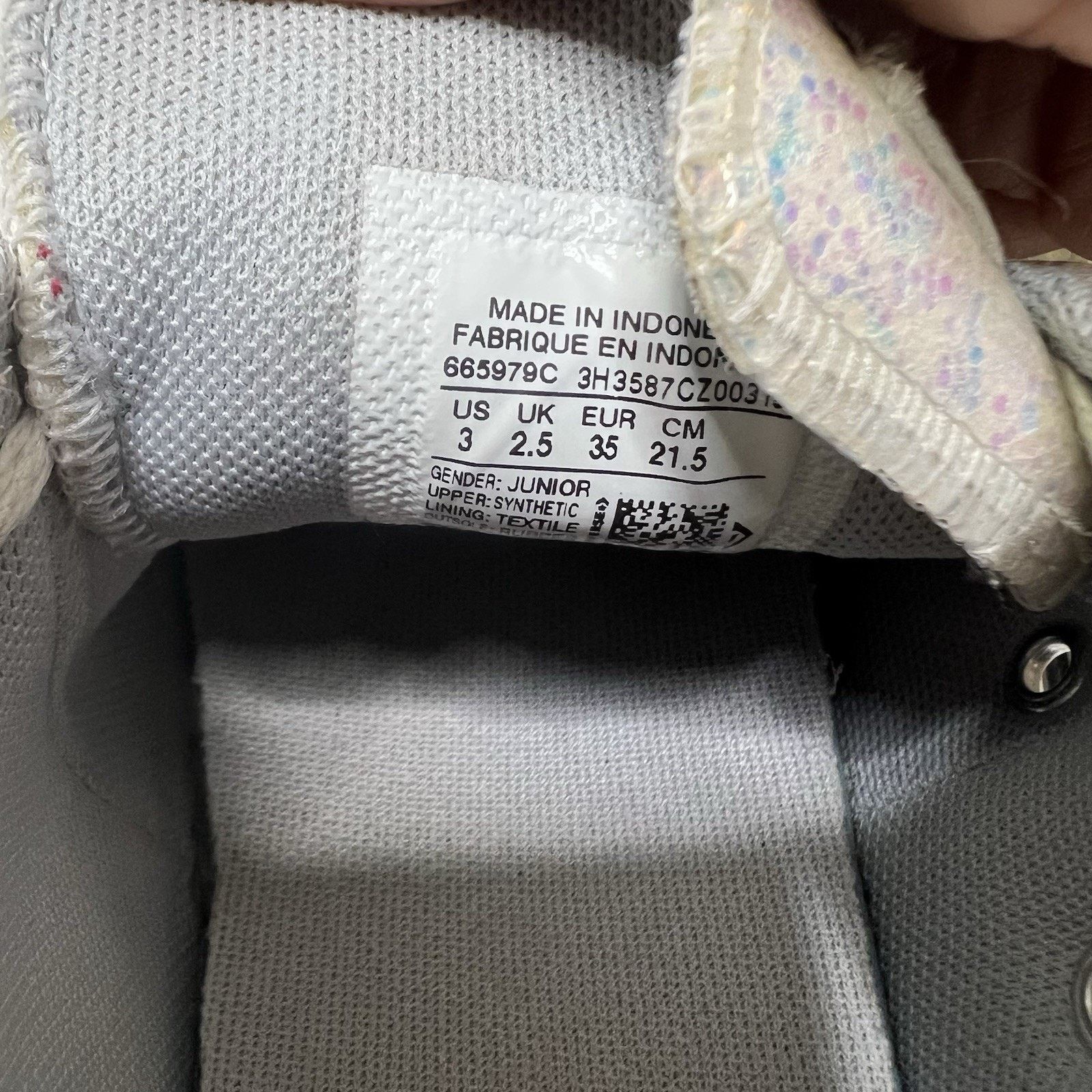 Converse Converse All Star Iridescent Sneaker Girl Sz 3 White Low Top Size US 4 / IT 34 - 7 Thumbnail