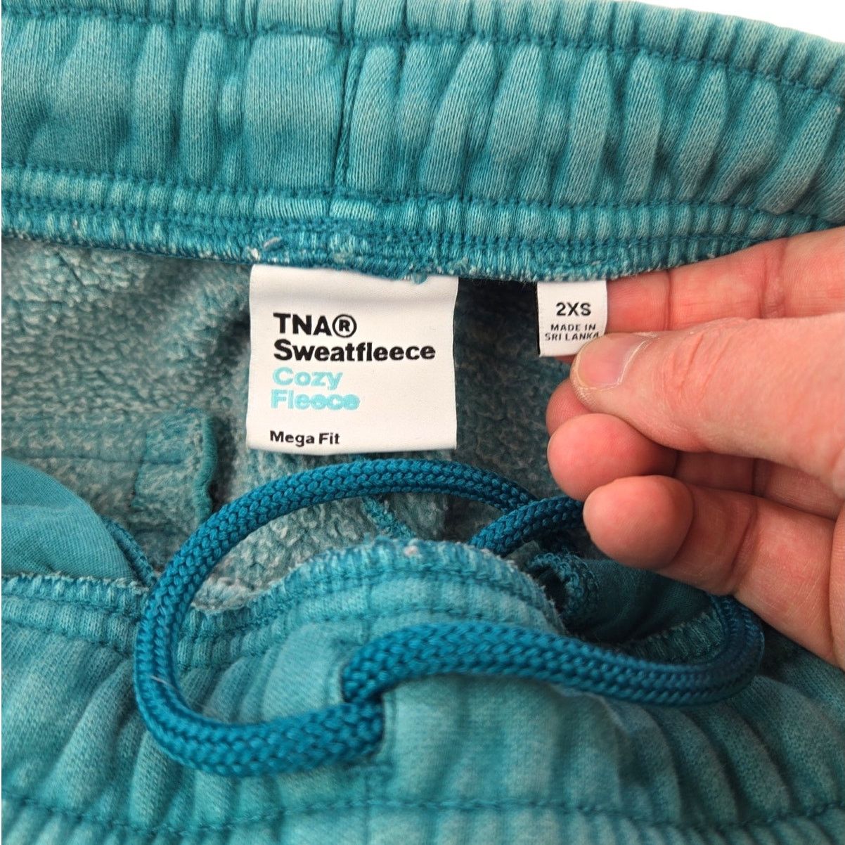 Aritzia Aritzia TNA | Aqua Mega Fit Cargo Cozy Fleece Pants | XXS Size 24" / US 00 / IT 34 - 3 Thumbnail