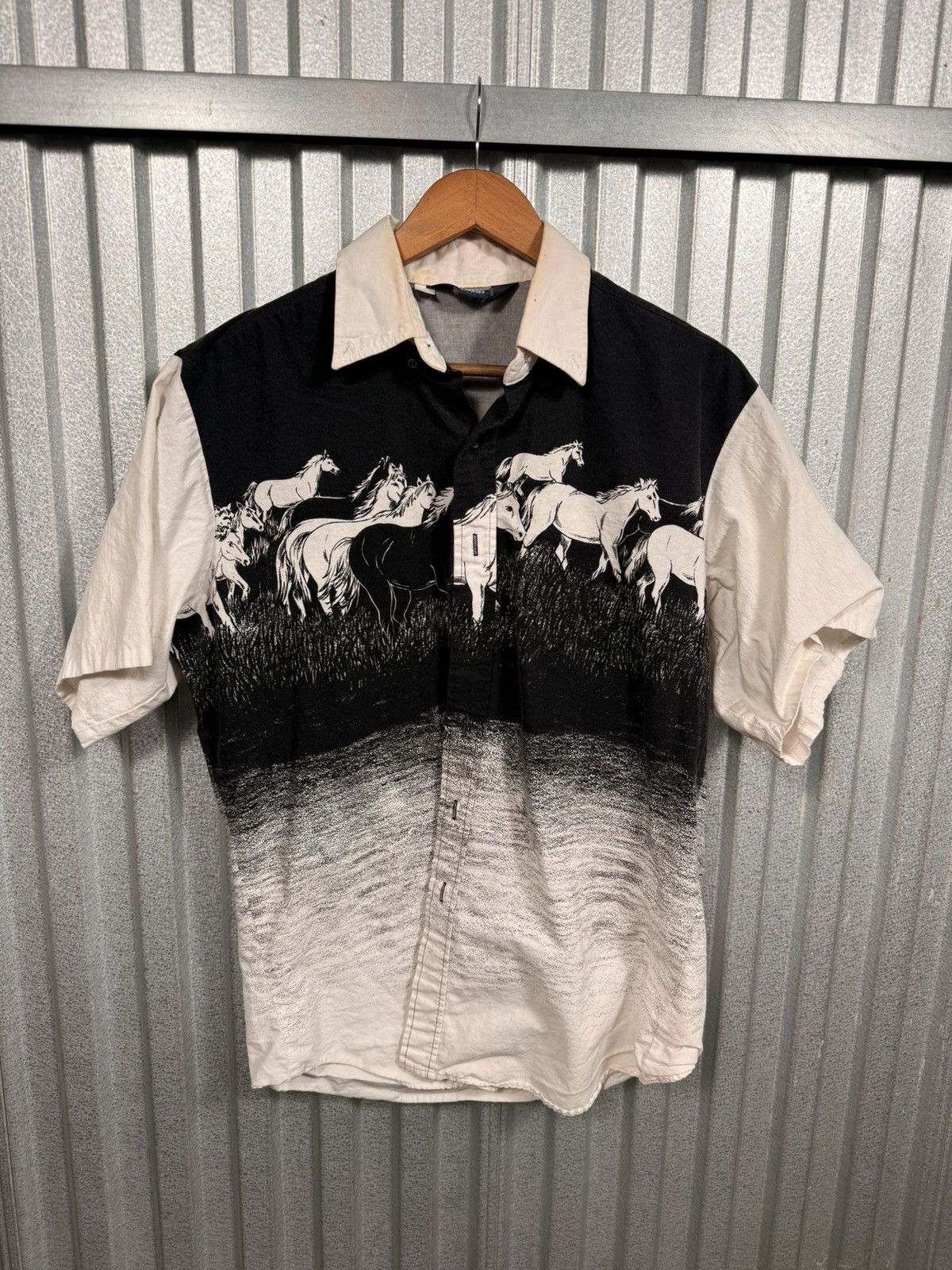 Other Vintage Brooks And Dunn Horse Print Short Sleeve Button Up Size US L / EU 52-54 / 3 - 1 Thumbnail