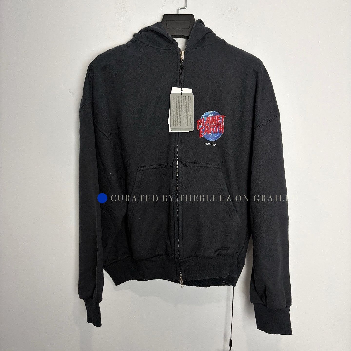 Balenciaga Planet Earth Zip Hoodie in Black Size US M / EU 48-50 / 2 - 1 Thumbnail