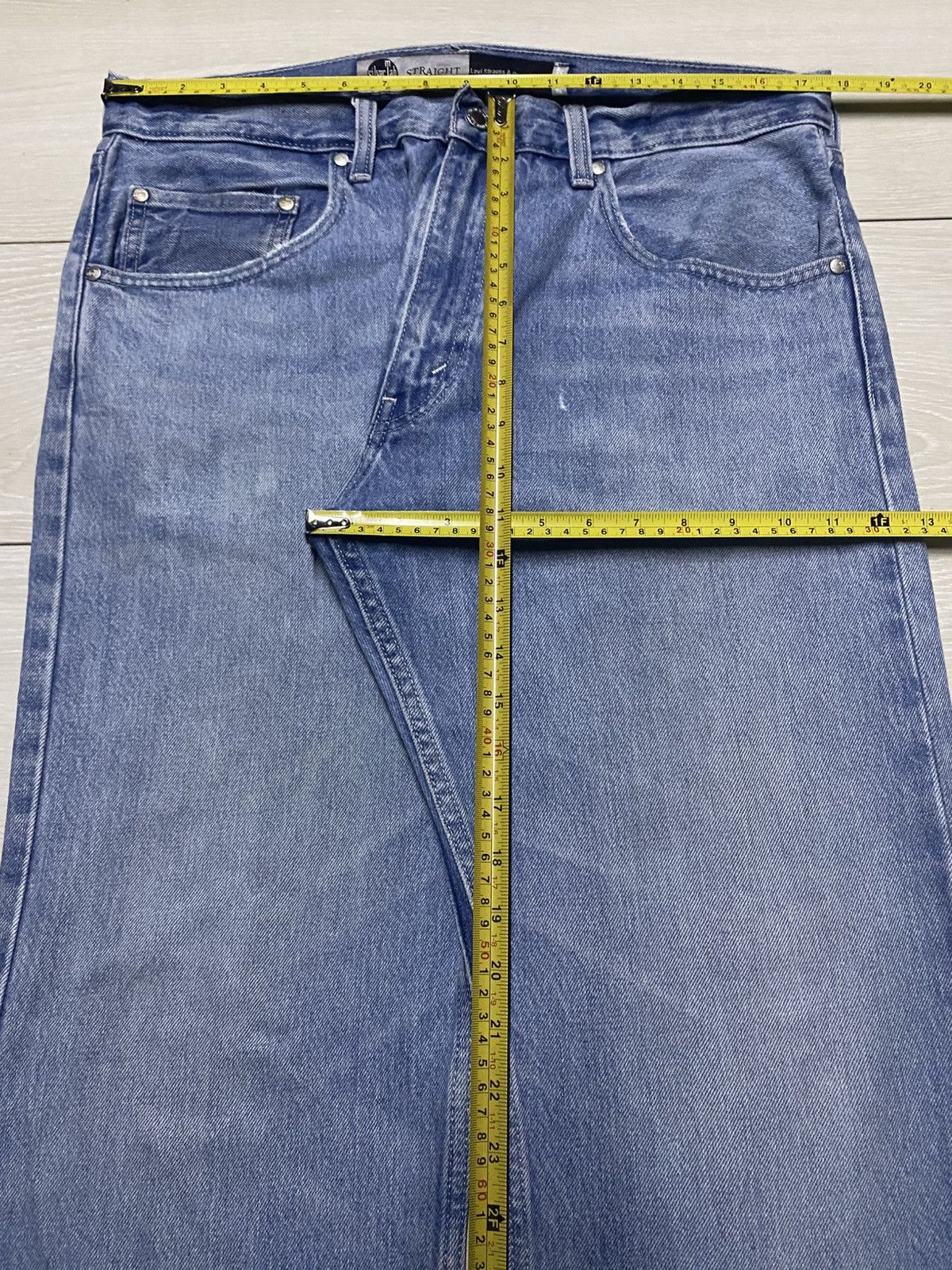Levi's Vintage Levis Silver Tab Fade Wash Distressed Loose Jeans Size US 35 - 12 Thumbnail