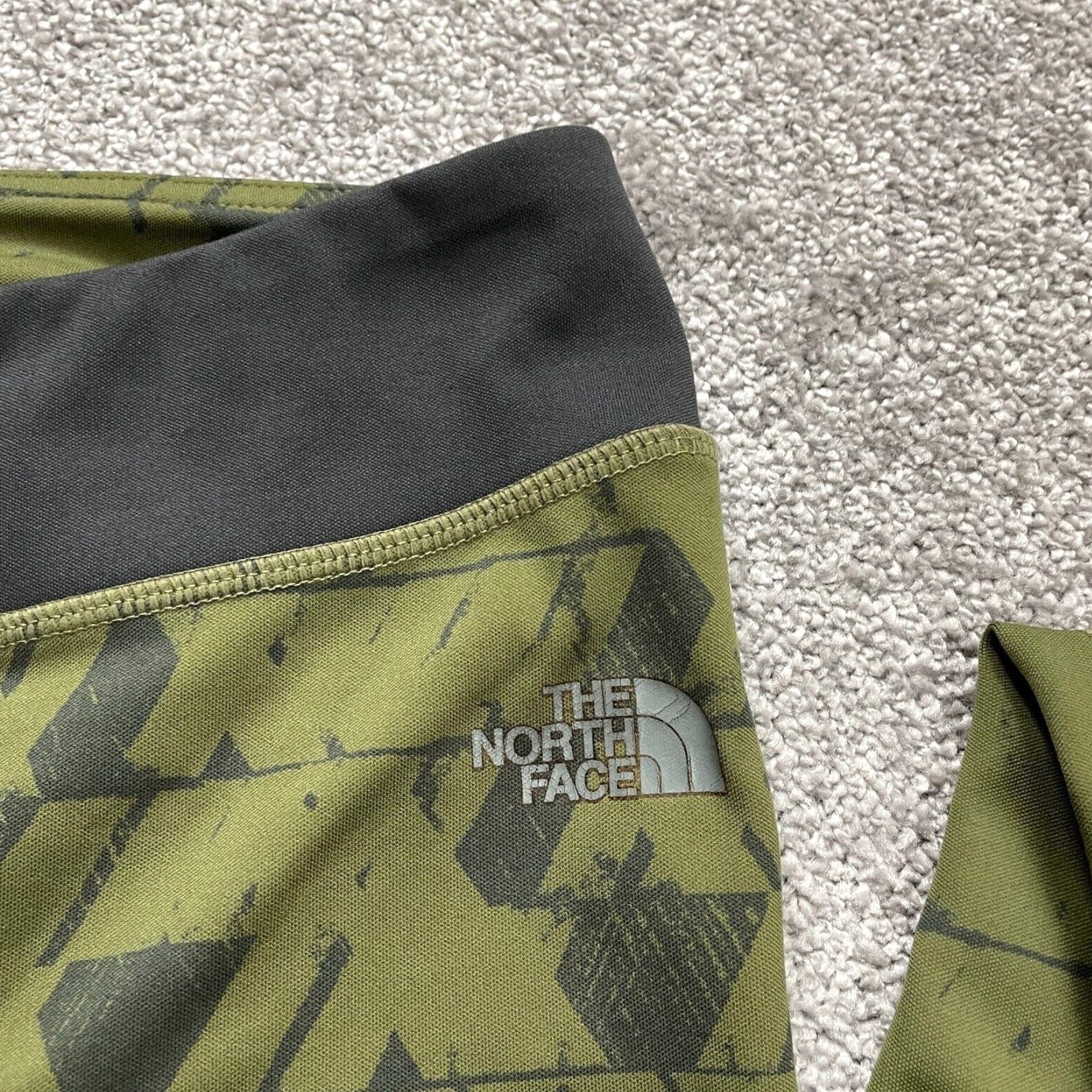 The North Face VINTAGE The North Face Flash Dry Compression Leggings Women Small Green Black Active Gym Size 28" / US 6 / IT 42 - 3 Thumbnail