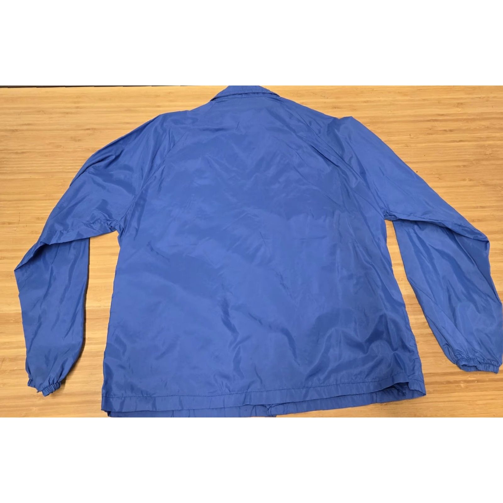 Champion VINTAGE Champion Jacket Mens Large Blue Coach Jacket Snap Made USA FMCA 80s Size US L / EU 52-54 / 3 - 7 Thumbnail