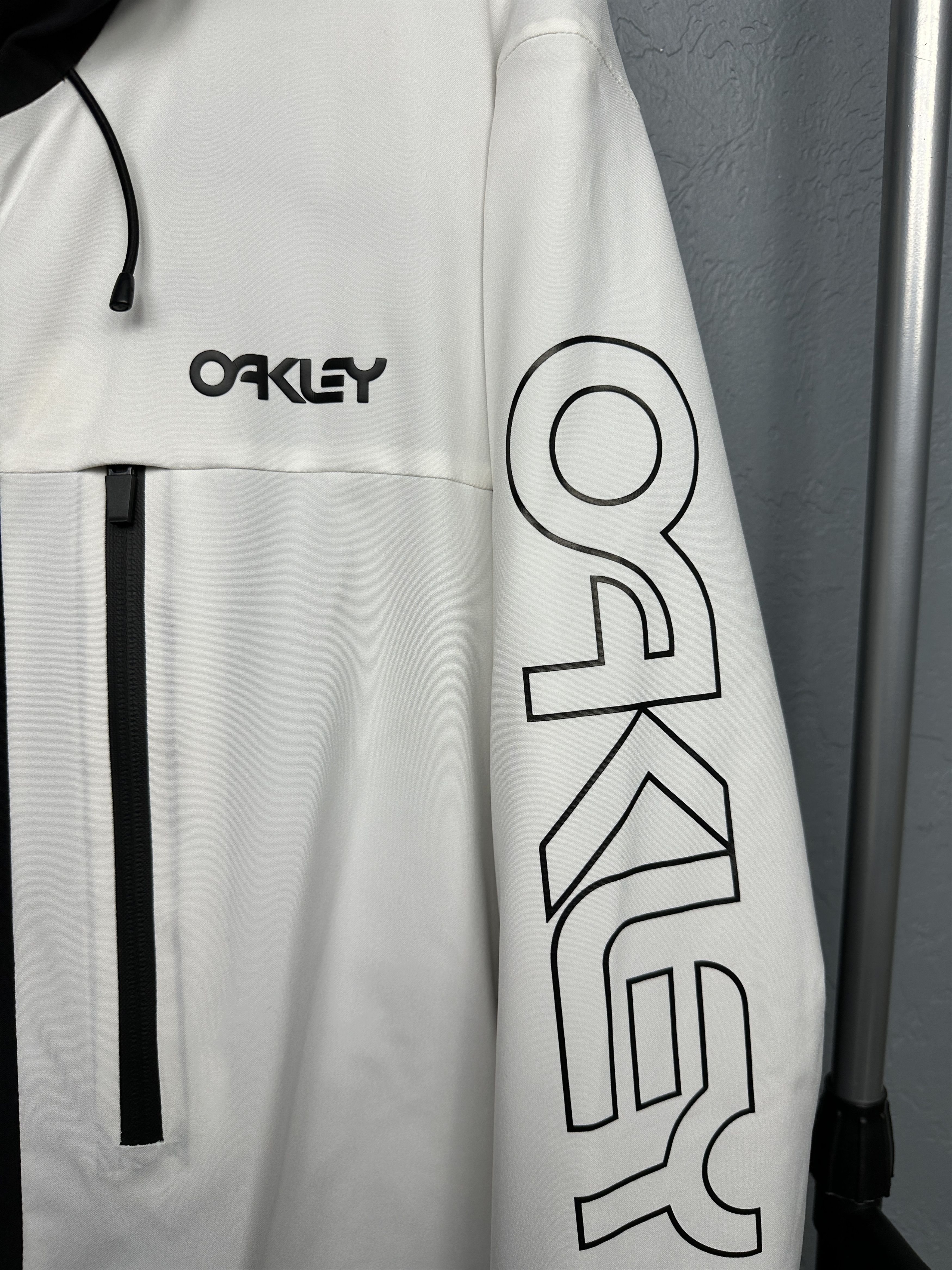 Oakley Oakley Mens Ski Jacket Size US XL / EU 56 / 4 - 7 Thumbnail