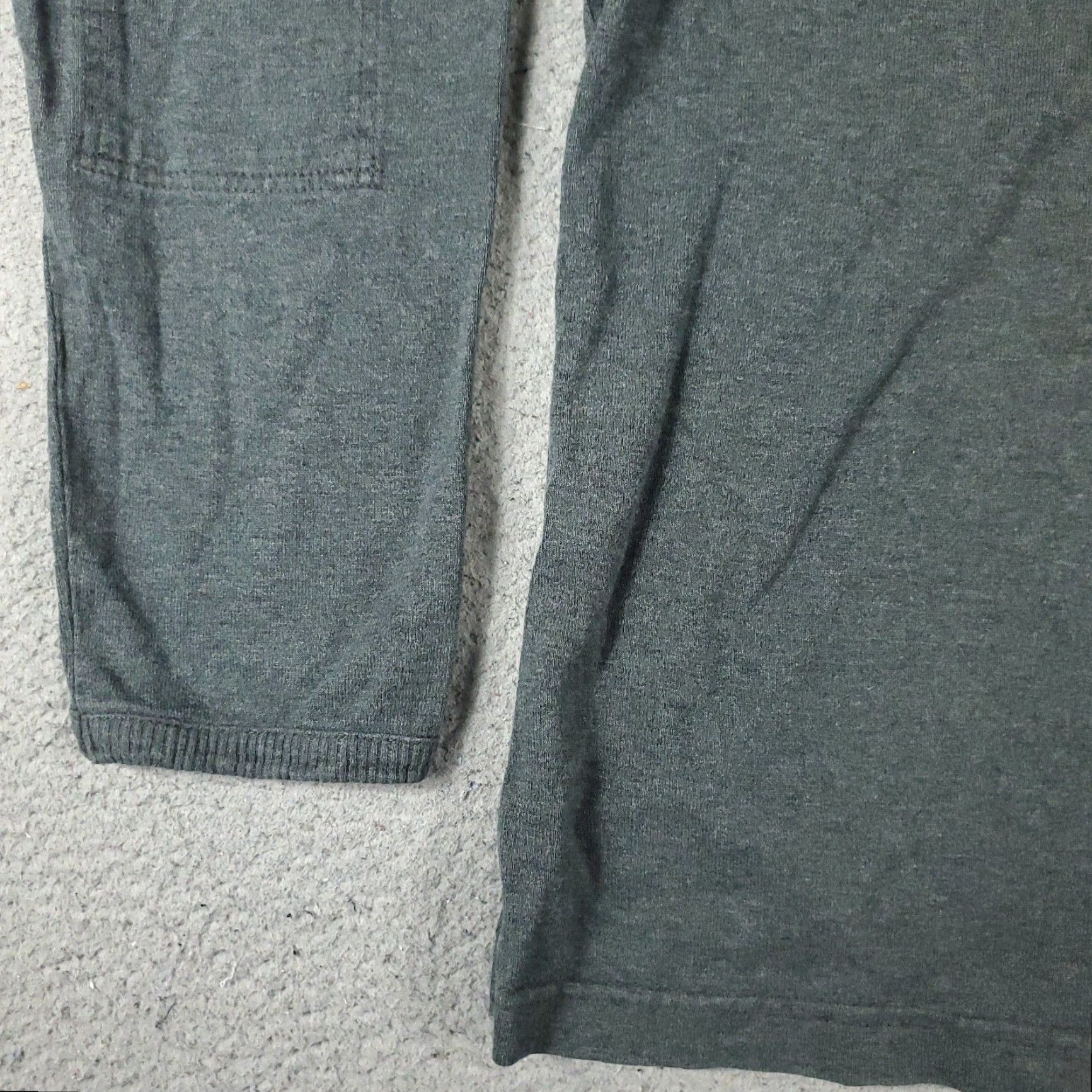 Tommy Hilfiger Tommy Hilfiger Mens Gray Crew Neck Sweater Medium Cotton Long Sleeve Pullover Size US M / EU 48-50 / 2 - 3 Thumbnail