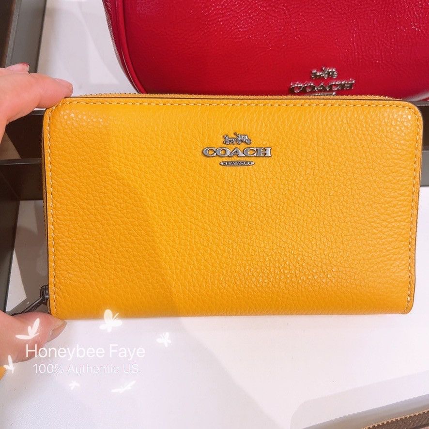 Coach Medium Id Zip Wallet C4124 Size ONE SIZE - 1 Thumbnail