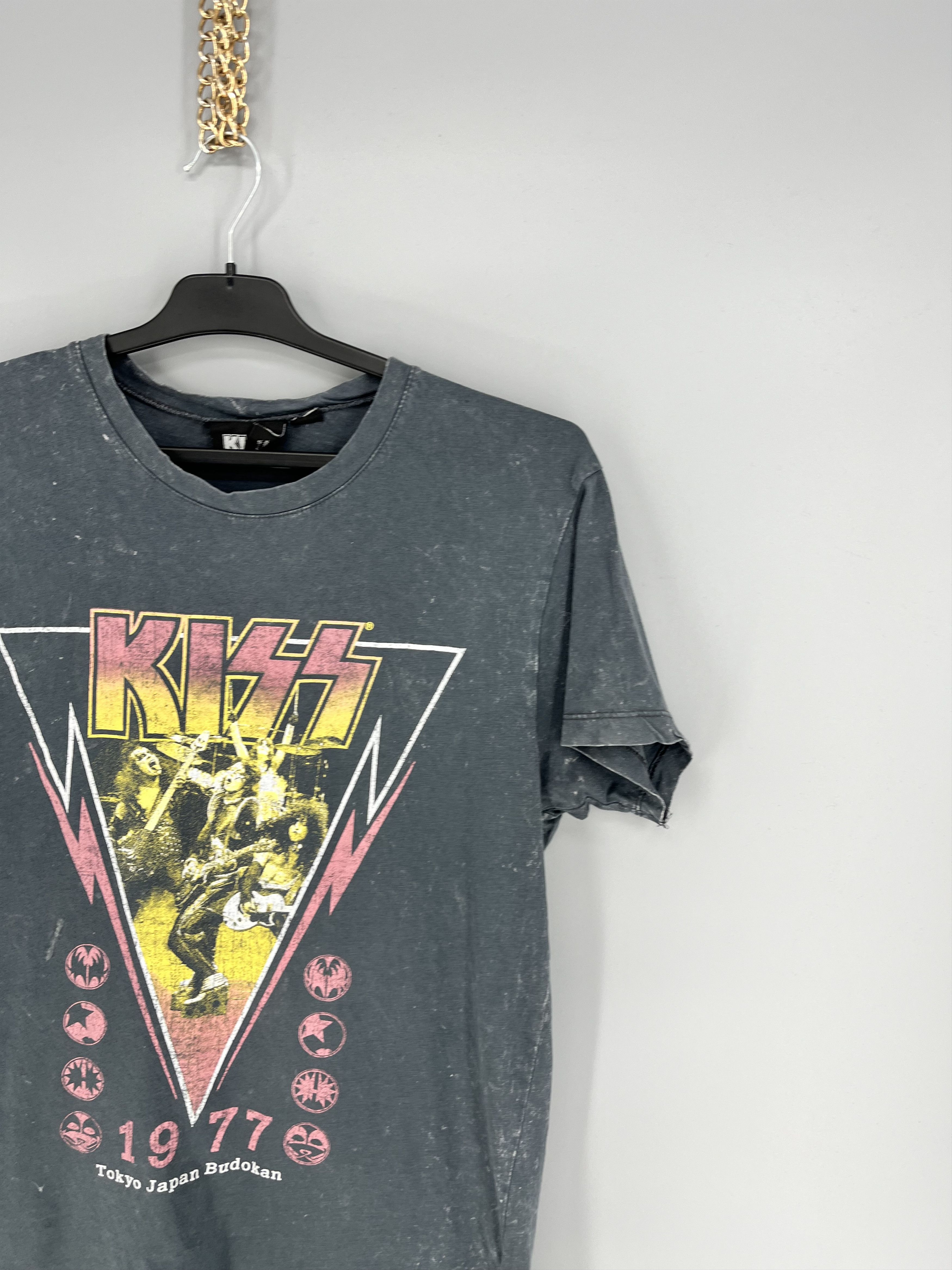 Band Tees Vintage Kiss Tokyo Jspan Tour T-Shirt Dead Face Band Rock Size US S / EU 44-46 / 1 - 5 Thumbnail