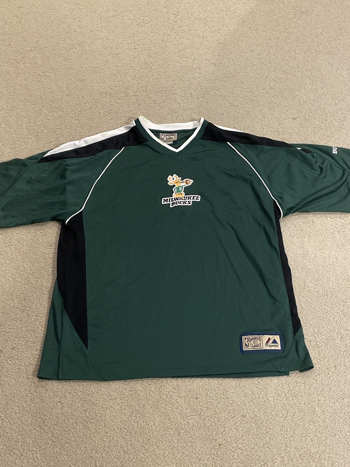 NBA Vintage Bucks Shirt Size US L / EU 52-54 / 3 - 2 Thumbnail