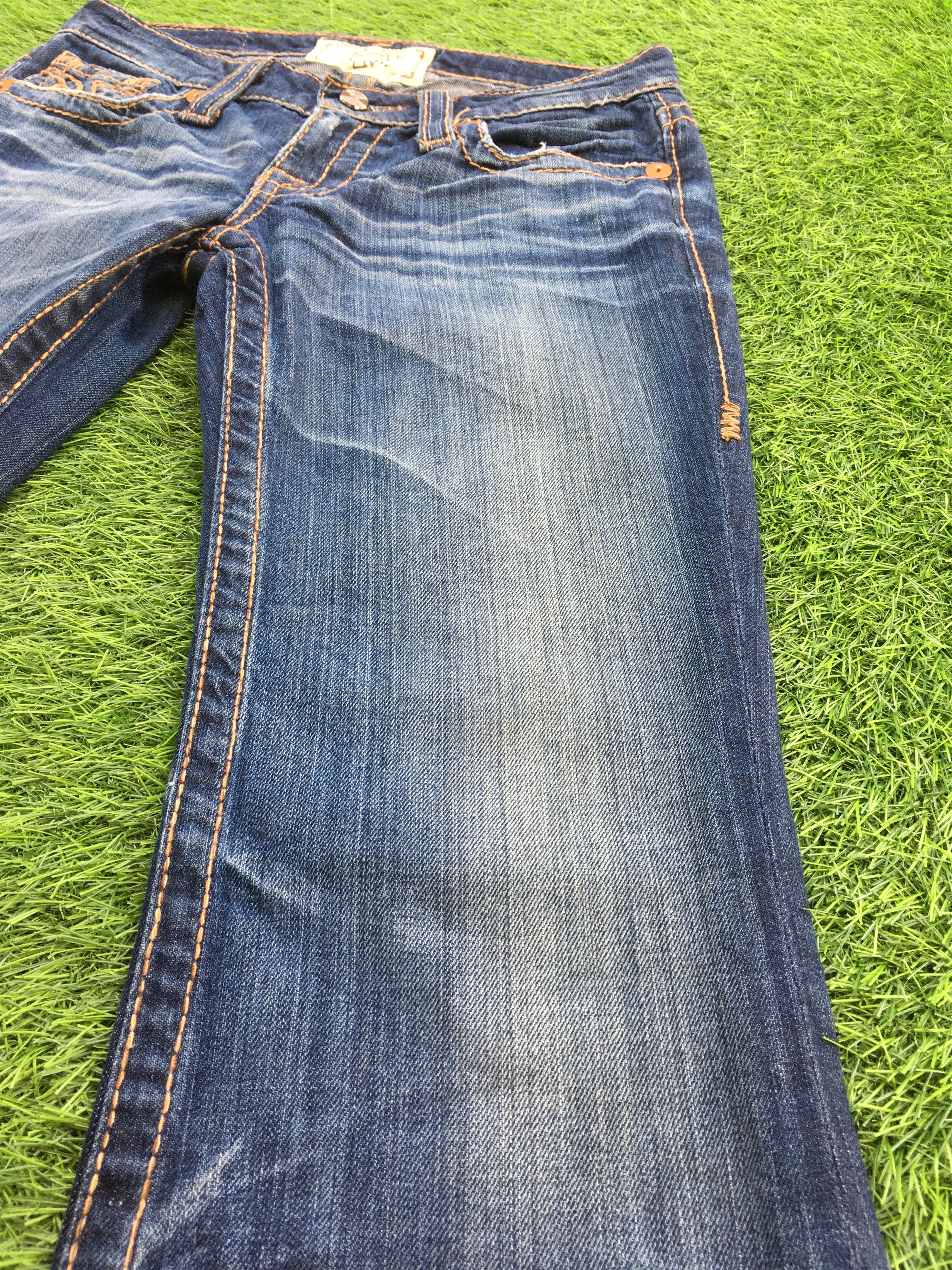 Big Star × Japanese Brand × Jean Big Star Bold Stitch Low Rise Bootcut Jeans D-956 Size 27" / US 4 / IT 40 - 6 Thumbnail