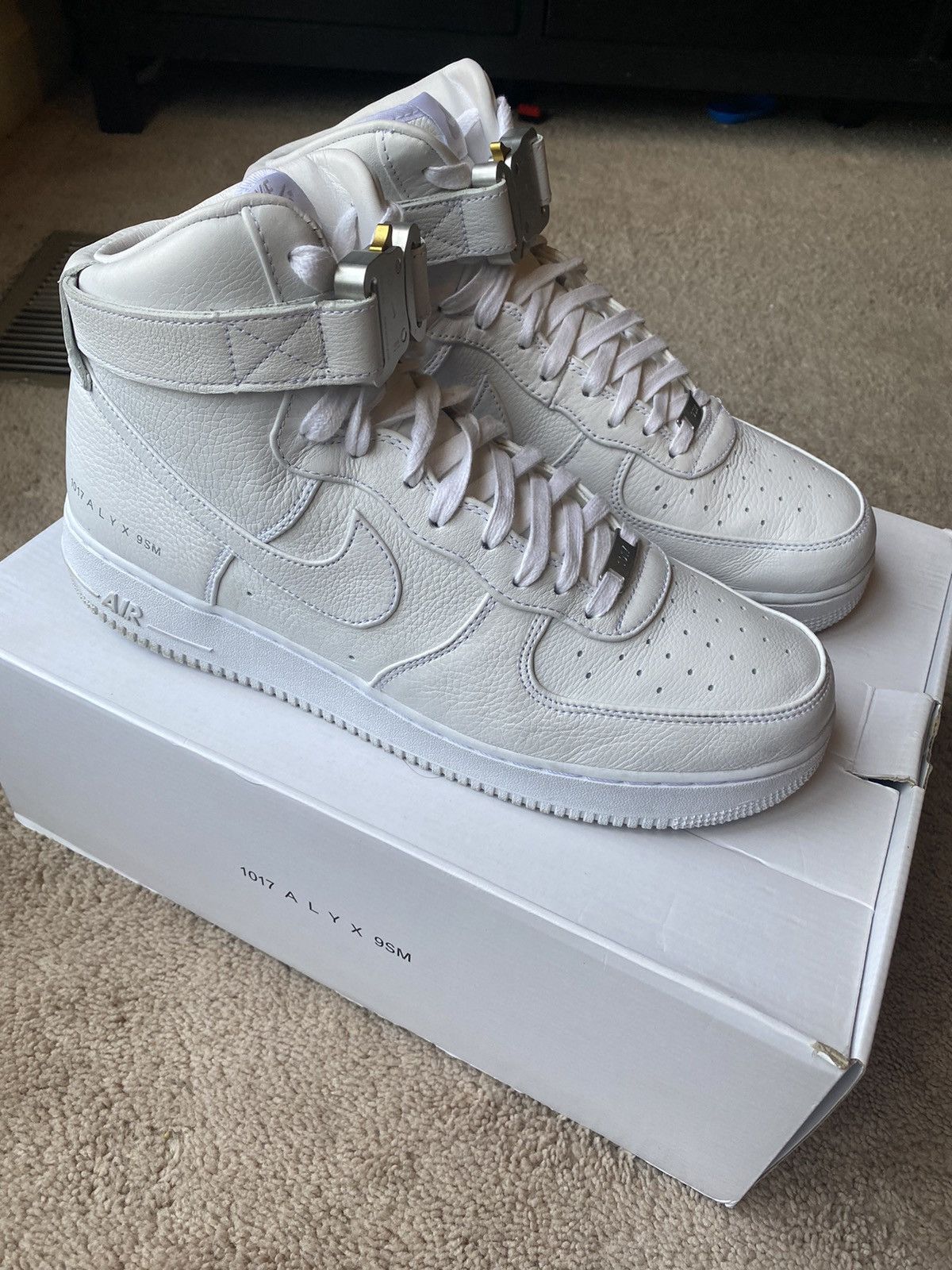 1017 ALYX 9SM × Nike Nike Air Force 1 Alyx Hi Triple White Size 13 Size US 13 / EU 46 - 2 Thumbnail
