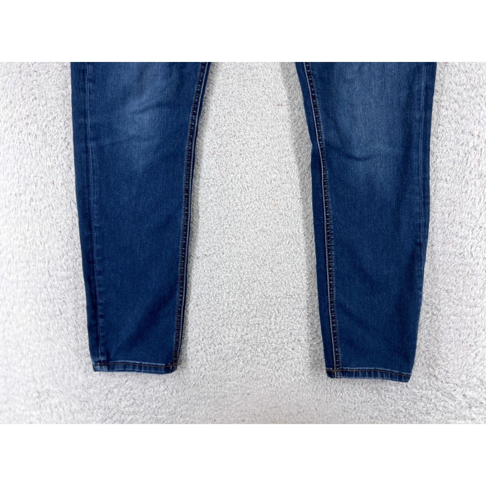 Vintage Seven7 Jeans Women Skinny Fit Denim Blue Dark Wash 28x28 Low Rise Stretch 6 5-Pocket Button Embroidered Logo Regular Inseam 28 in Cotton Size 28" / US 6 / IT 42 - 2 Thumbnail