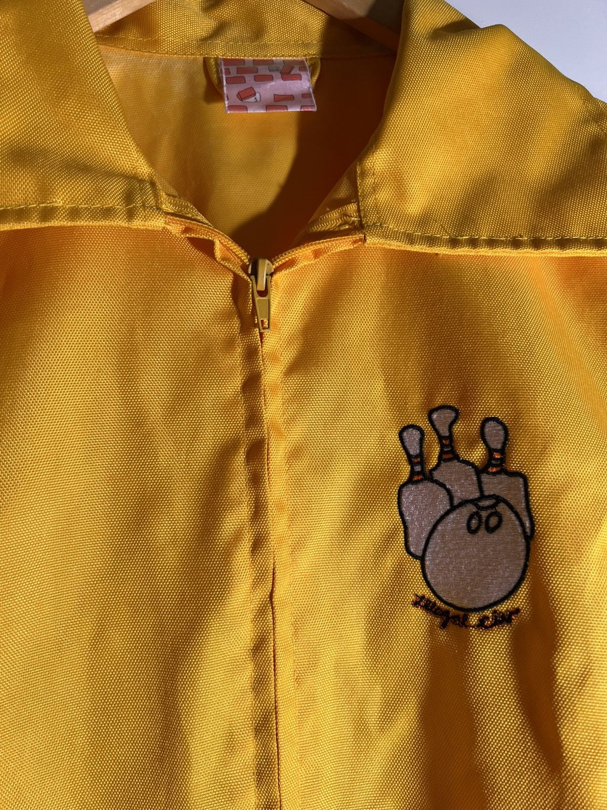 Vintage Illegal Civilization Skateboard Skater Retro Yellow Jacket Size US S / EU 44-46 / 1 - 5 Thumbnail