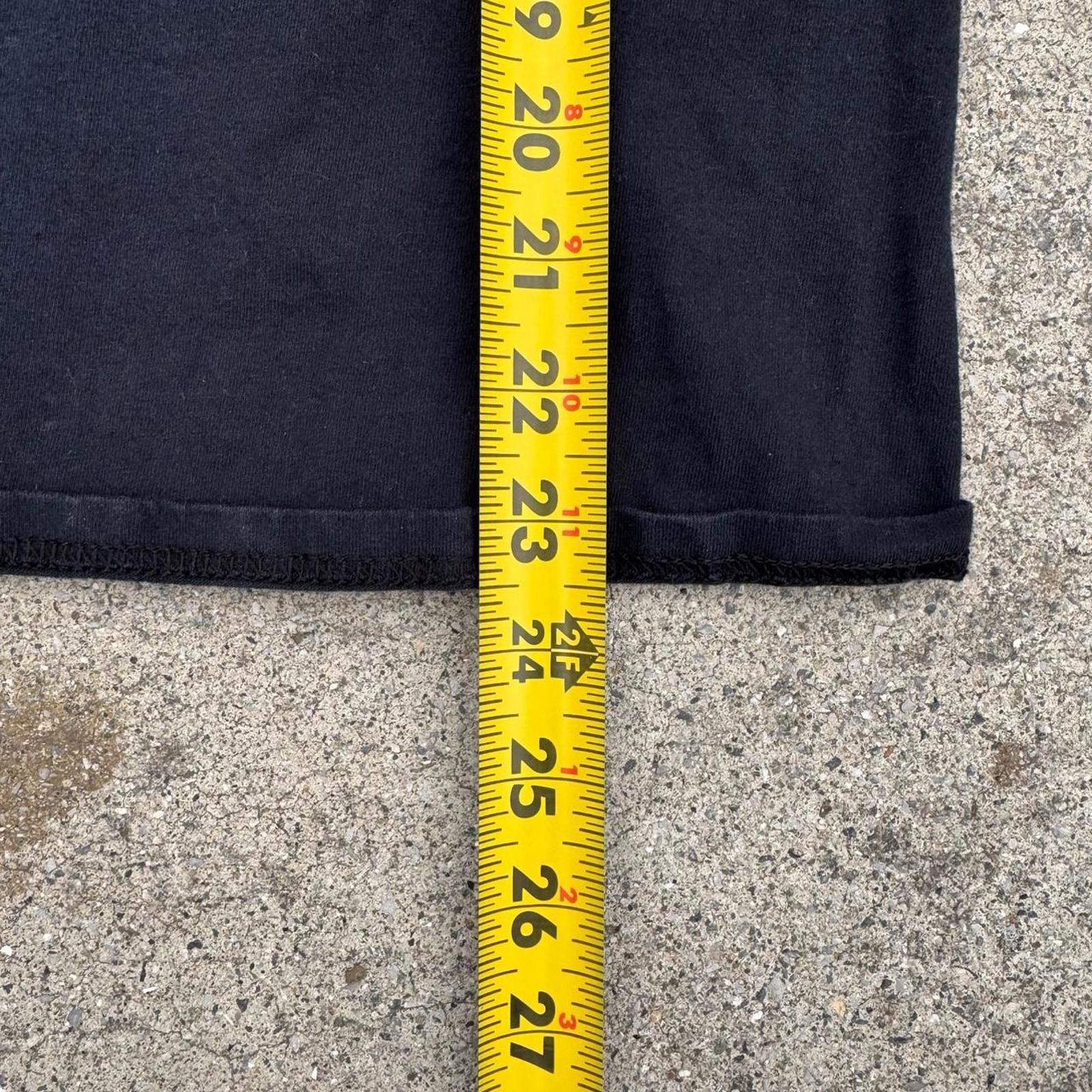 Designer ACDC "FOR THOSE ABOUT TO ROCK" cannon vintage graphic tee Size US L / EU 52-54 / 3 - 3 Thumbnail