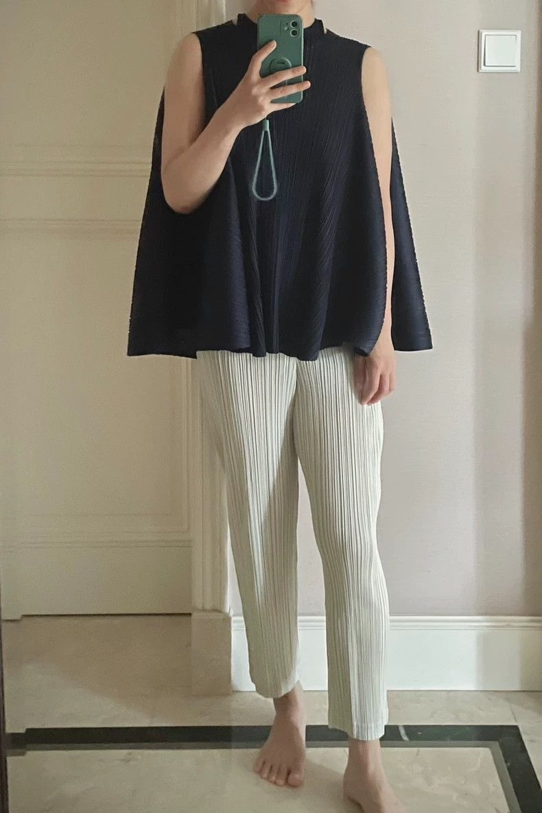 Issey Miyake Issey Miyake size:2 White straight-leg pants Size 42" / US 20 - 5 Thumbnail