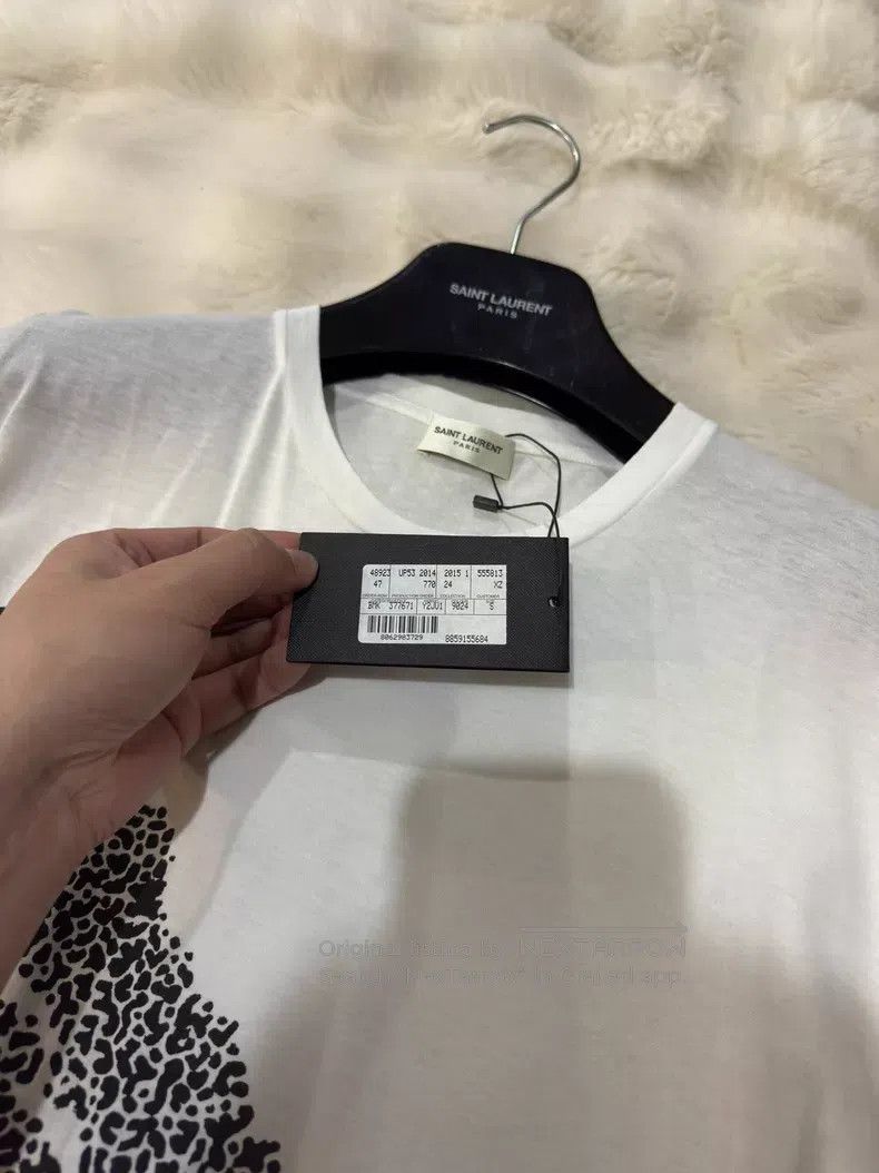 Saint Laurent Paris Saint Laurent Paris Original White Leopard Print Short Sle Size US S / EU 44-46 / 1 - 4 Thumbnail