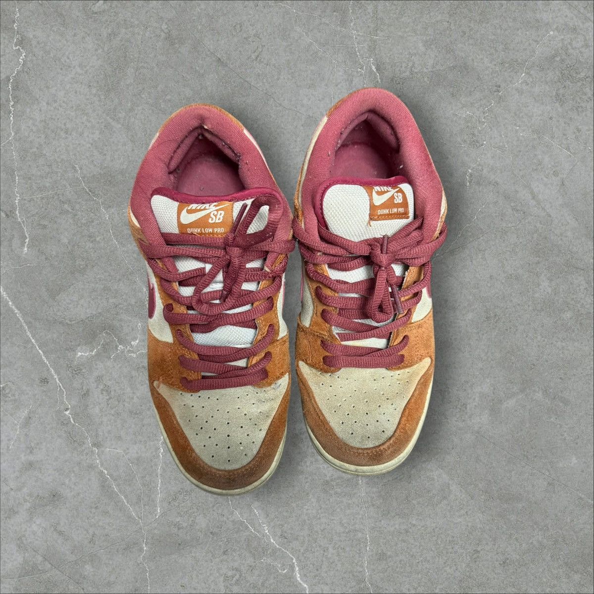 Nike × Vintage Nike SB Dunk Low Pro Dark Russet Cedar BQ6817-202 Size 40 EU Size US 7 / EU 40 - 2 Thumbnail