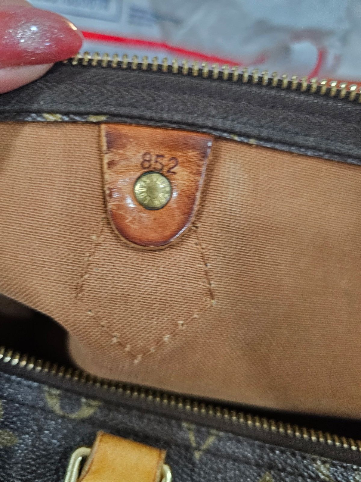 Louis Vuitton Louis Vuitton Speedy Monogram 35 Size ONE SIZE - 9 Thumbnail