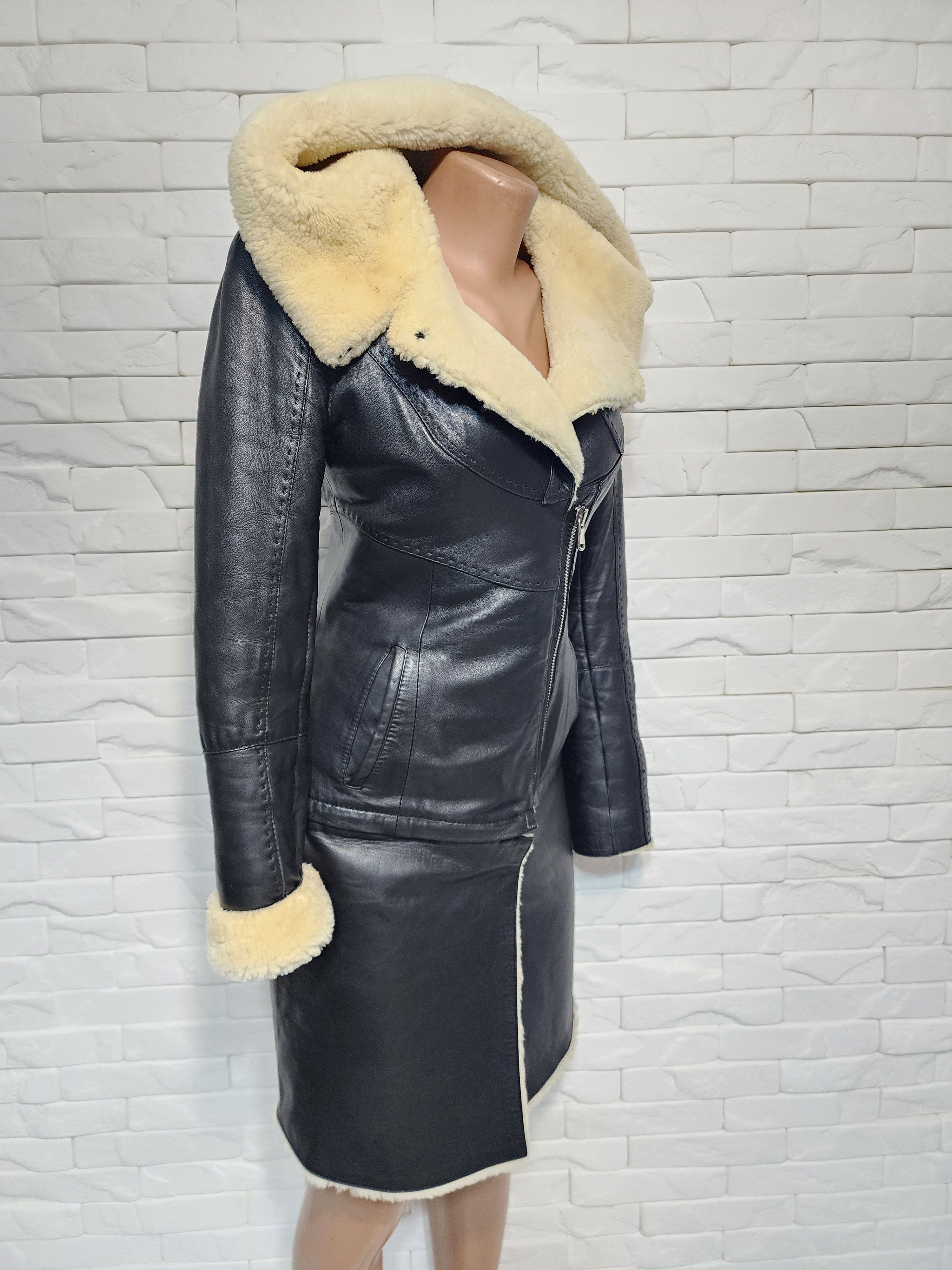 Genuine Leather Hooded Black Sheepskin Coat: Detachable Bottom Jacket Size XS / US 0-2 / IT 36-38 - 4 Thumbnail