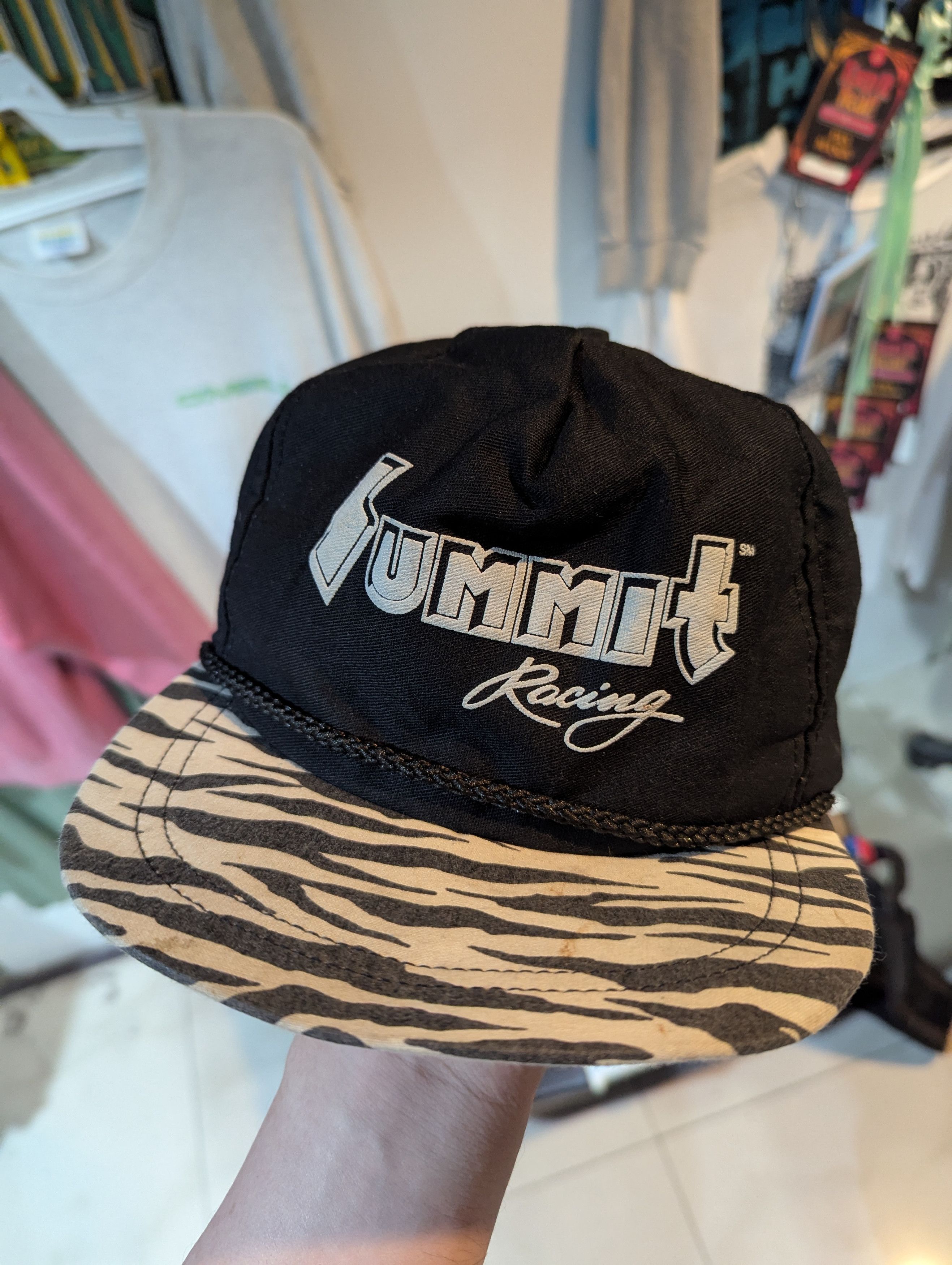 Summit Clothing Summit racing Size ONE SIZE - 1 Thumbnail