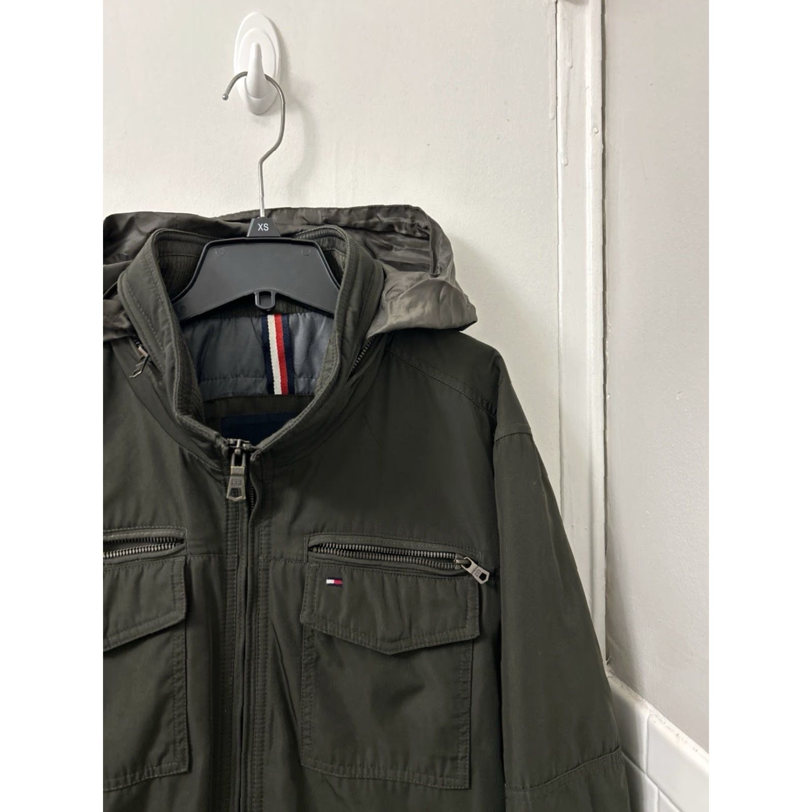 Tommy Hilfiger Tommy Hilfiger Jacket Mens XL Green Bomber Zip Puffer Hooded Quilted Zipper Pockets Lined Size US XL / EU 56 / 4 - 4 Thumbnail