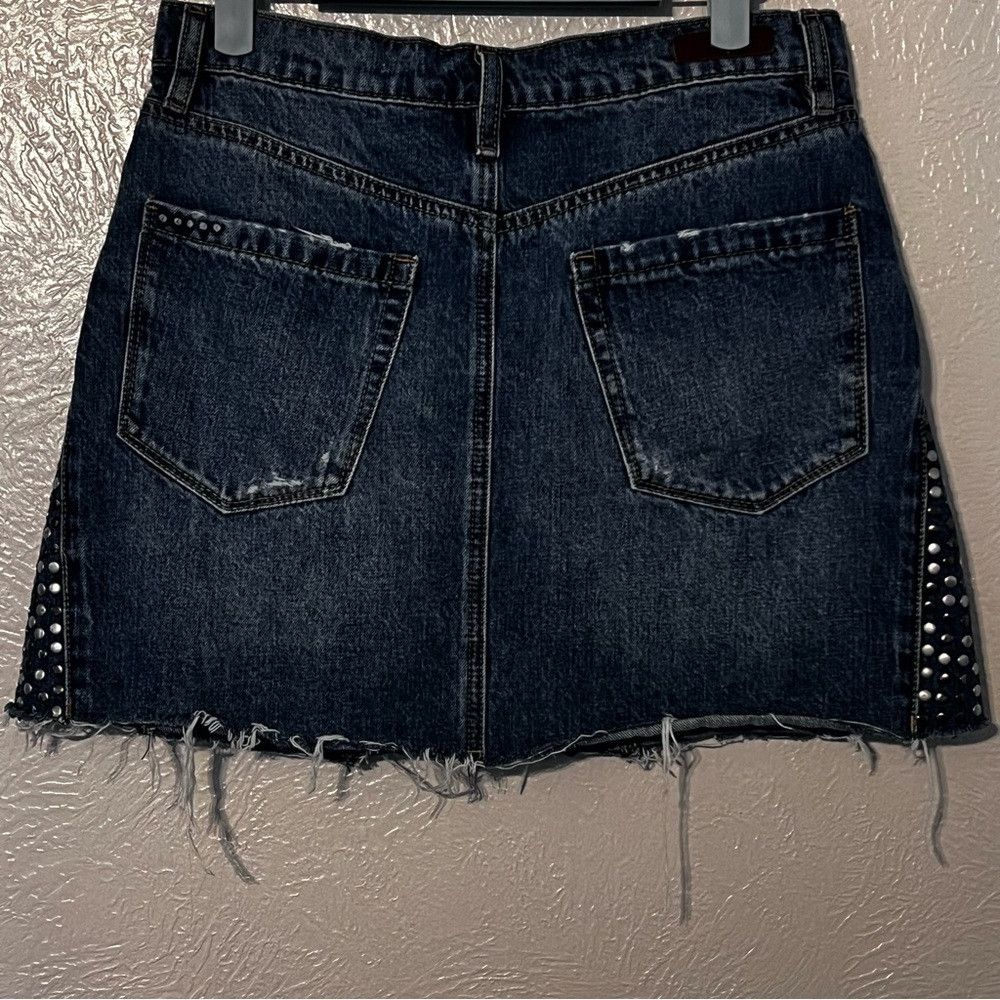 BLANKNYC Blank NYC Way Back When Studded Denim Skirt Women’s Size 27 Size 27" / US 4 / IT 40 - 6 Thumbnail