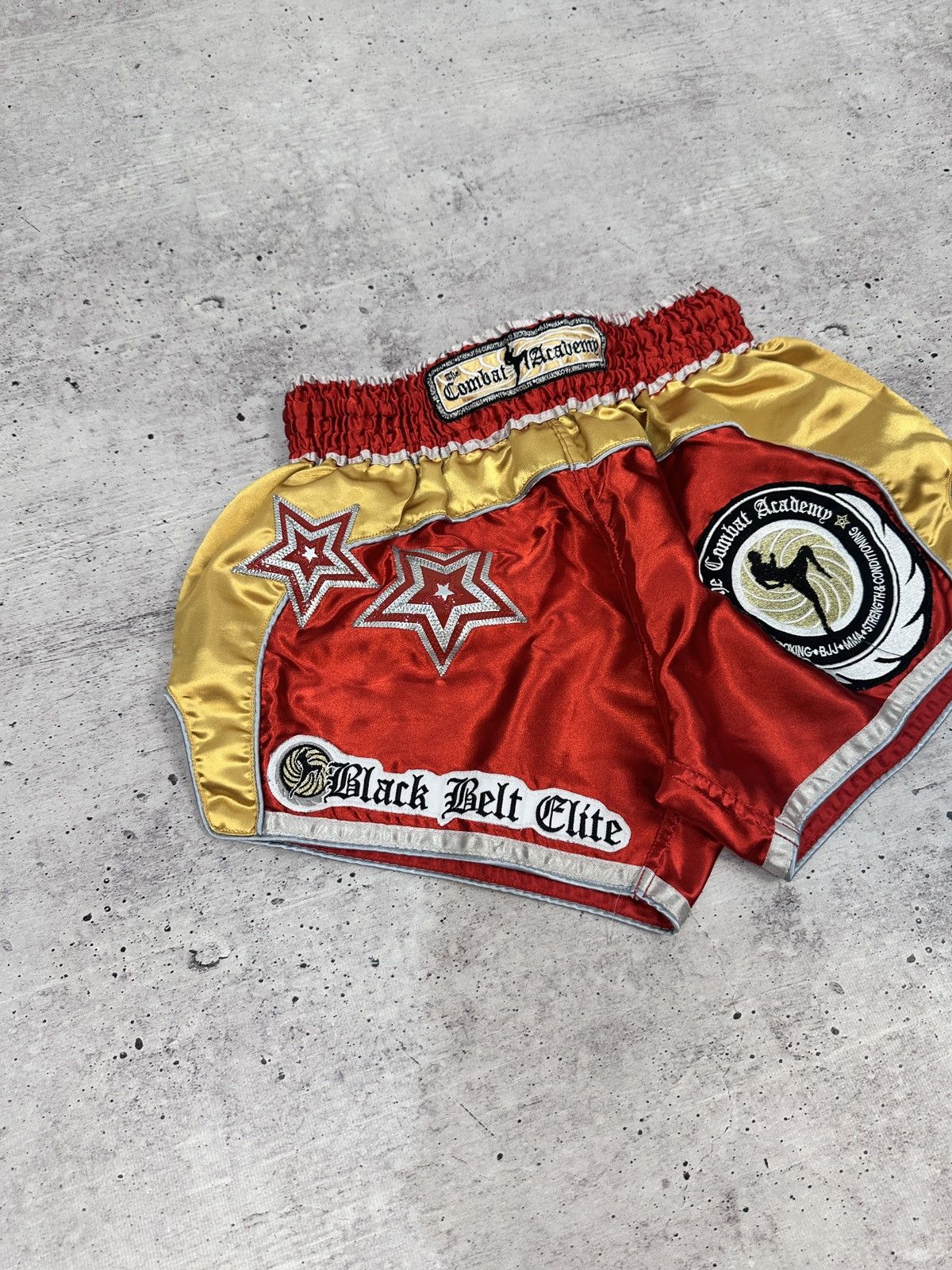 Other Combat Academy Muay Thai Boxing Shorts Satin Red/Gold Stars Size US 32 / EU 48 - 2 Thumbnail