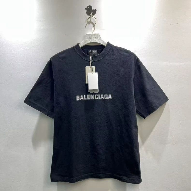Balenciaga Balenciaga Mosaic BB monogrammed printed Logo short sleeve Size US XS / EU 42 / 0 - 1 Thumbnail