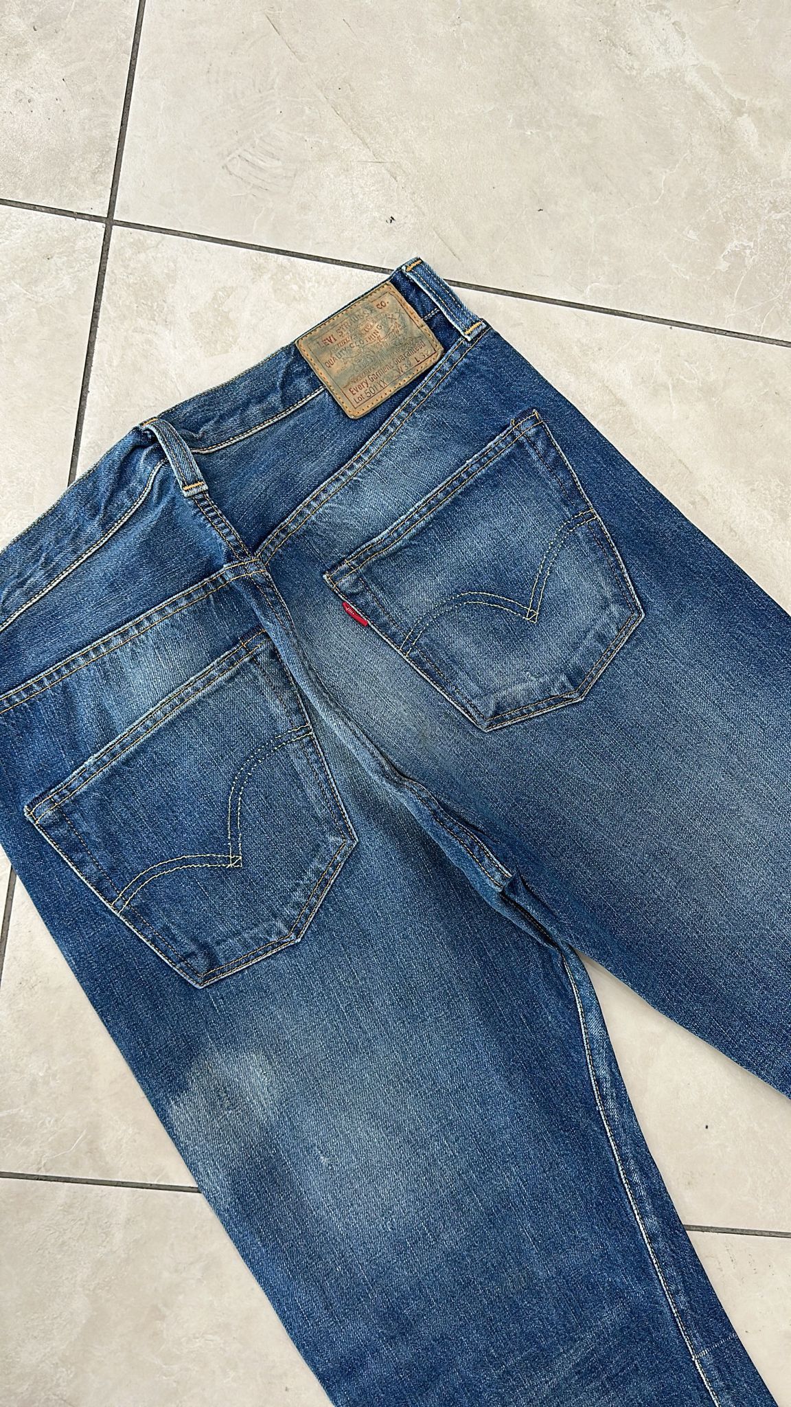 Levi's Vintage Clothing LVC Levi's Vintage Clothing 1947 501XX BigE Selvedge Jeans Size US 32 / EU 48 - 4 Thumbnail