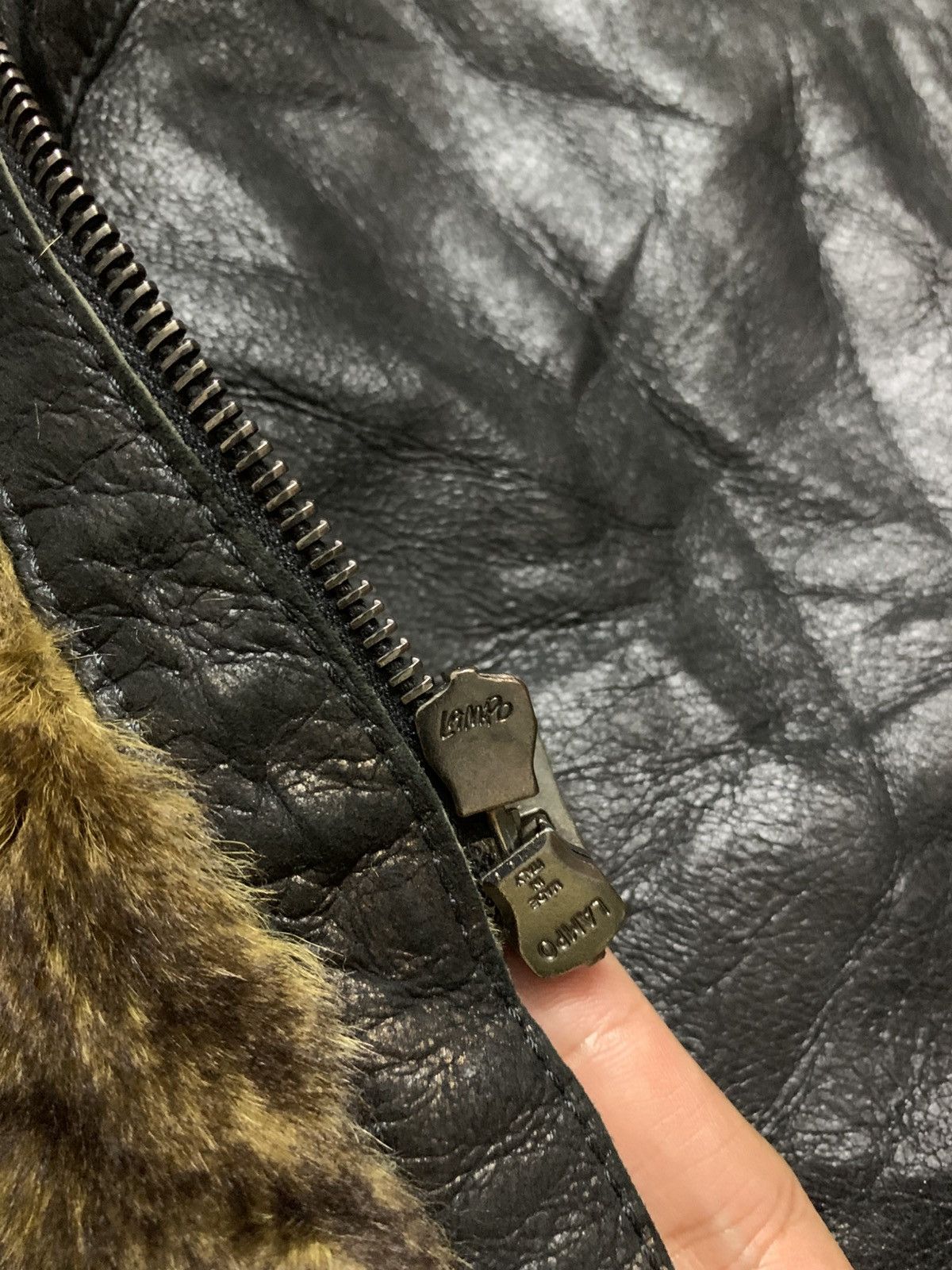 Giorgio Armani Vintage GIORGIO ARMANI LEATHER RYDERS SHEARLING Size US M / EU 48-50 / 2 - 6 Thumbnail