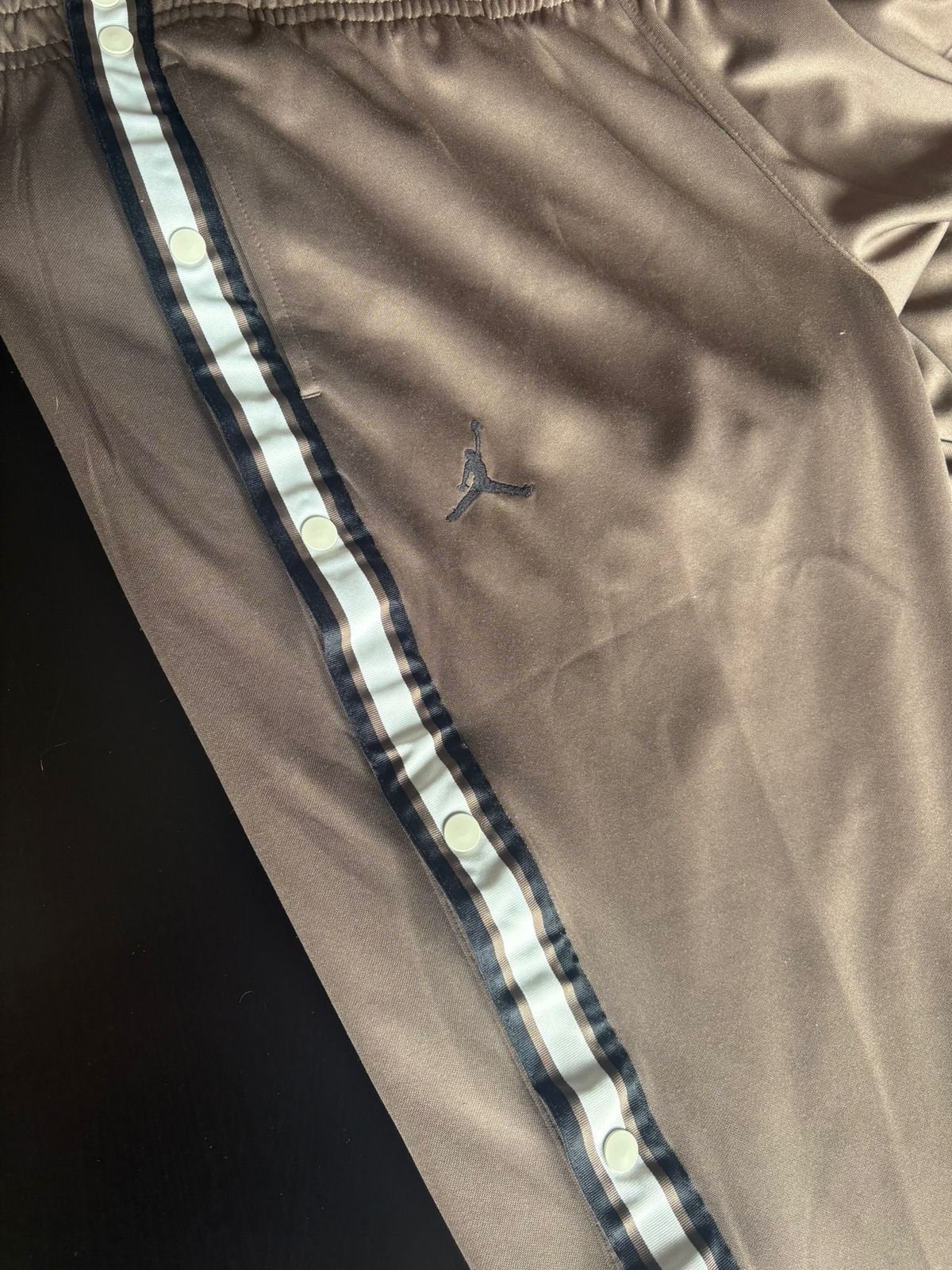 Jordan Brand × Travis Scott Jordan CactusJack by TravisScott MJ Track Pant PalominoBlack Size US 38 / EU 54 - 5 Thumbnail