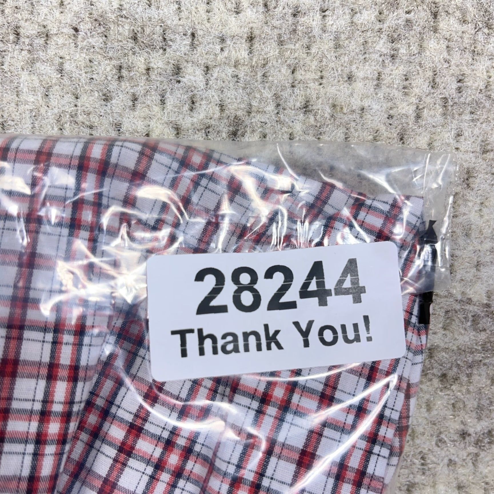 Wrangler Wrangler Shirt Men 2XL Red Plaid Button-Up Western Cowboy Pearl Snap Yoke Pocket Short Sleeve Casual Workwear Classic American Brand: Wrangler Size US XXL / EU 58 / 5 - 8 Thumbnail