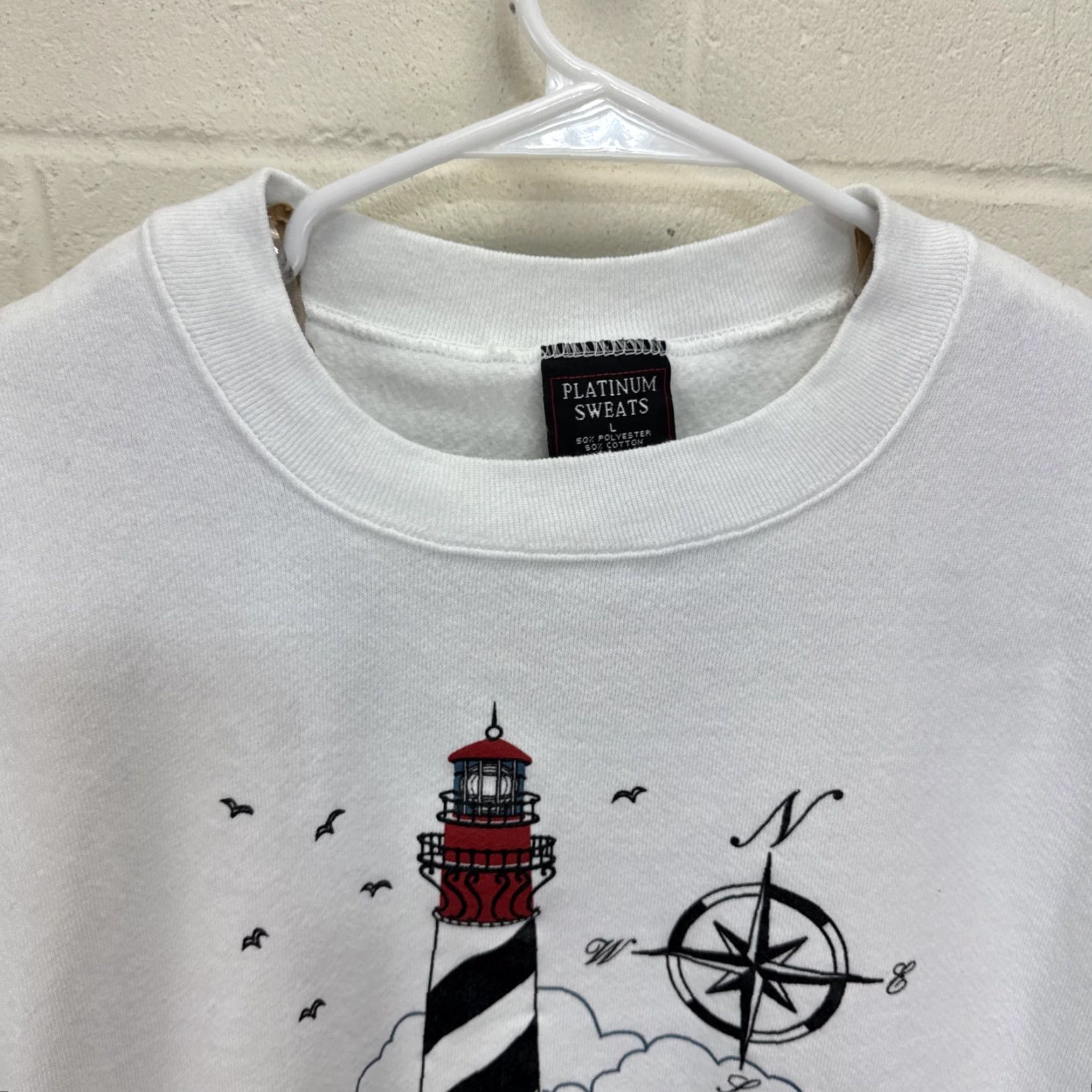 Vintage VINTAGE Lighthouse Crewneck Sweatshirt USA Adult Large Compass Abbey Press 1996 Size US L / EU 52-54 / 3 - 5 Thumbnail