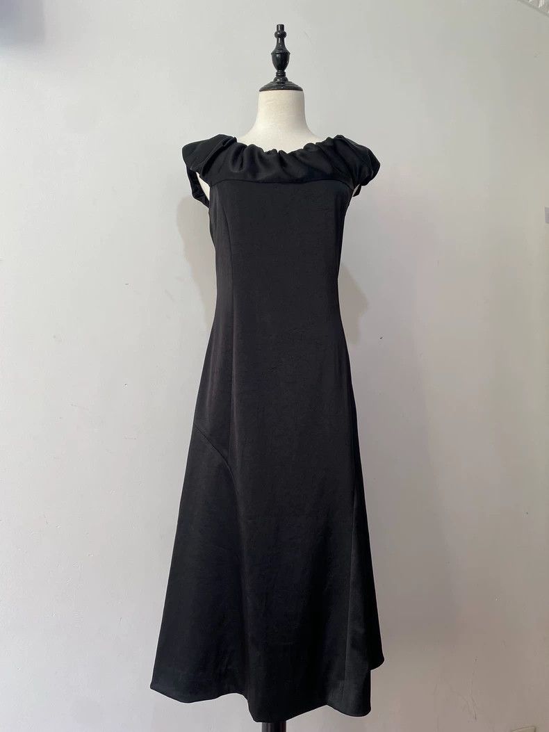 Vivienne Westwood Vivienne Westwood size3 Black one-shoulder dress Size M / US 6-8 / IT 42-44 - 2 Thumbnail
