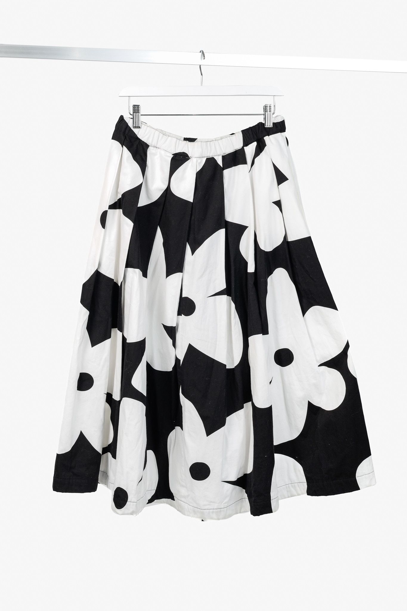 Comme des Garcons Comme des Garcons SS/22 Floral Cotton Flared Skirt Size 30" / US 8 / IT 44 - 2 Thumbnail