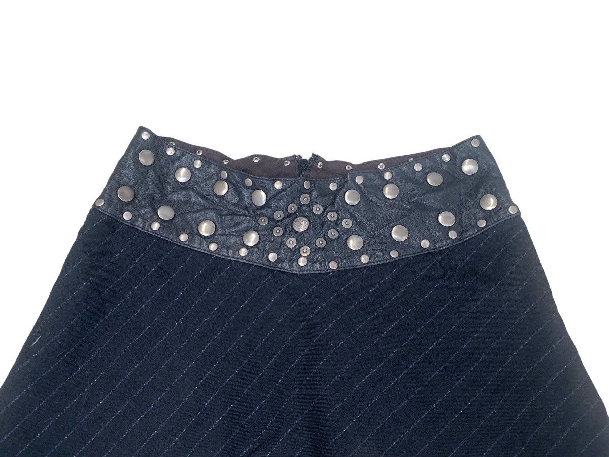 Japanese Brand Koji Tachiyama japan designer leather part stud midi skirt Size 26" / US 2 / IT 38 - 2 Thumbnail