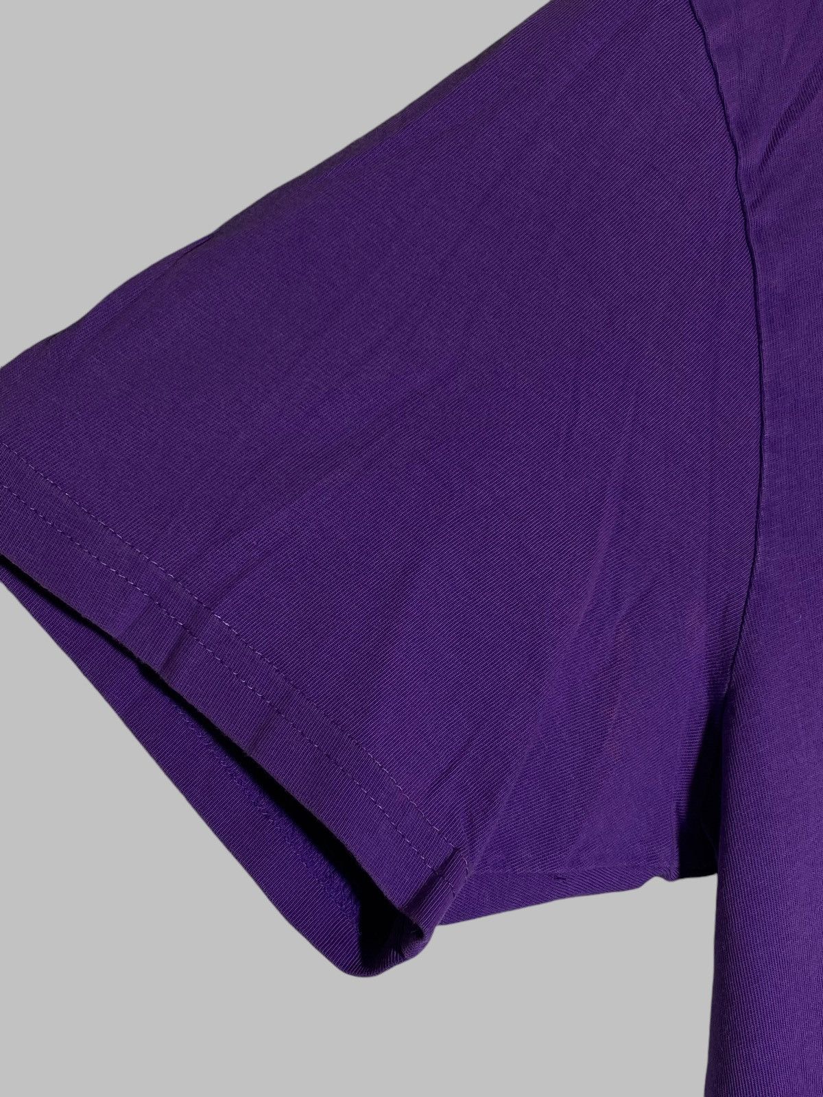 Carhartt × Vintage Vintage 00s Carhartt Purple Tylor The Creator Vibes T-shirt Size US L / EU 52-54 / 3 - 6 Thumbnail