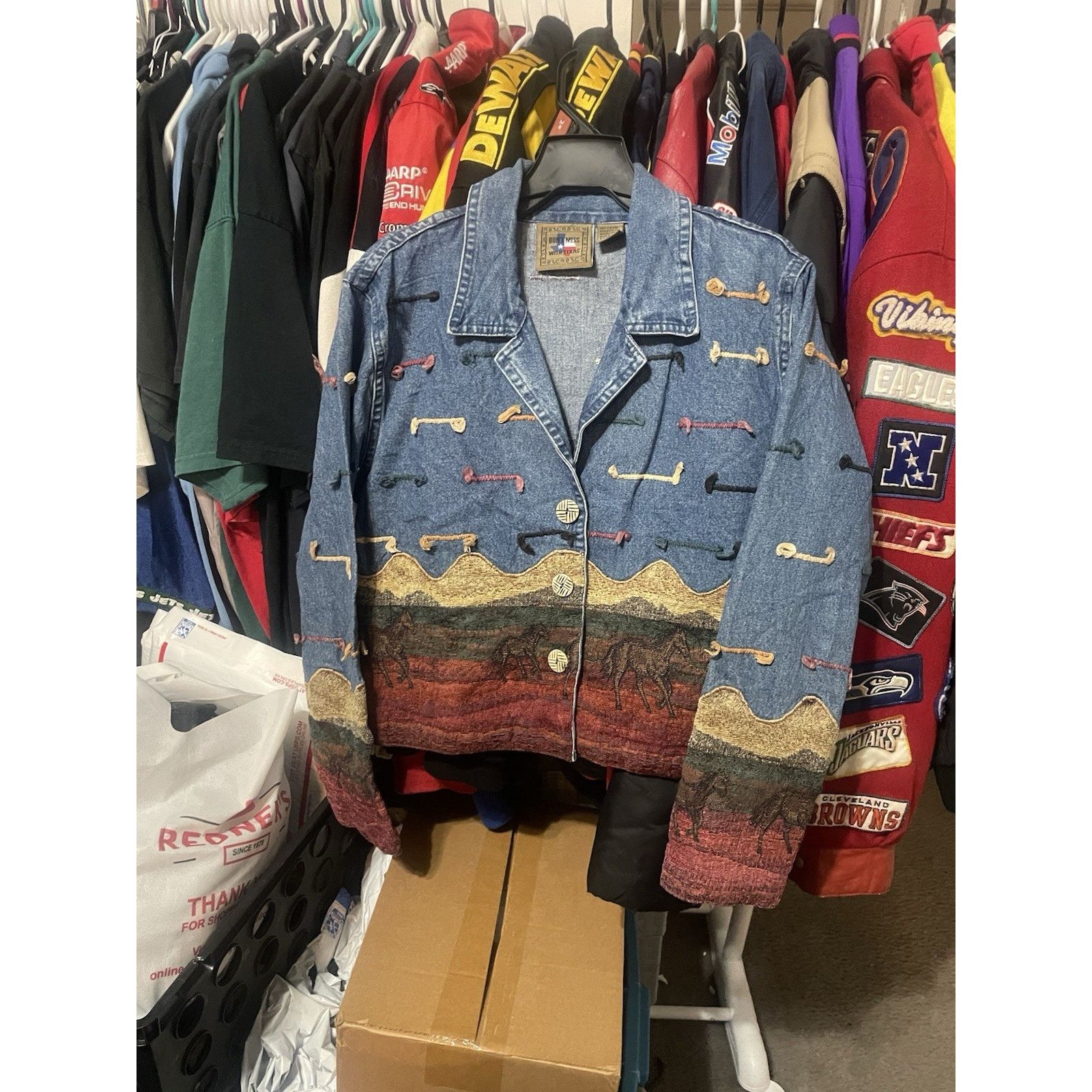 Better With Age Size Woman’s M- VTG Don’t Mess With Texas Tapestry Jacket Size M / US 6-8 / IT 42-44 - 1 Thumbnail