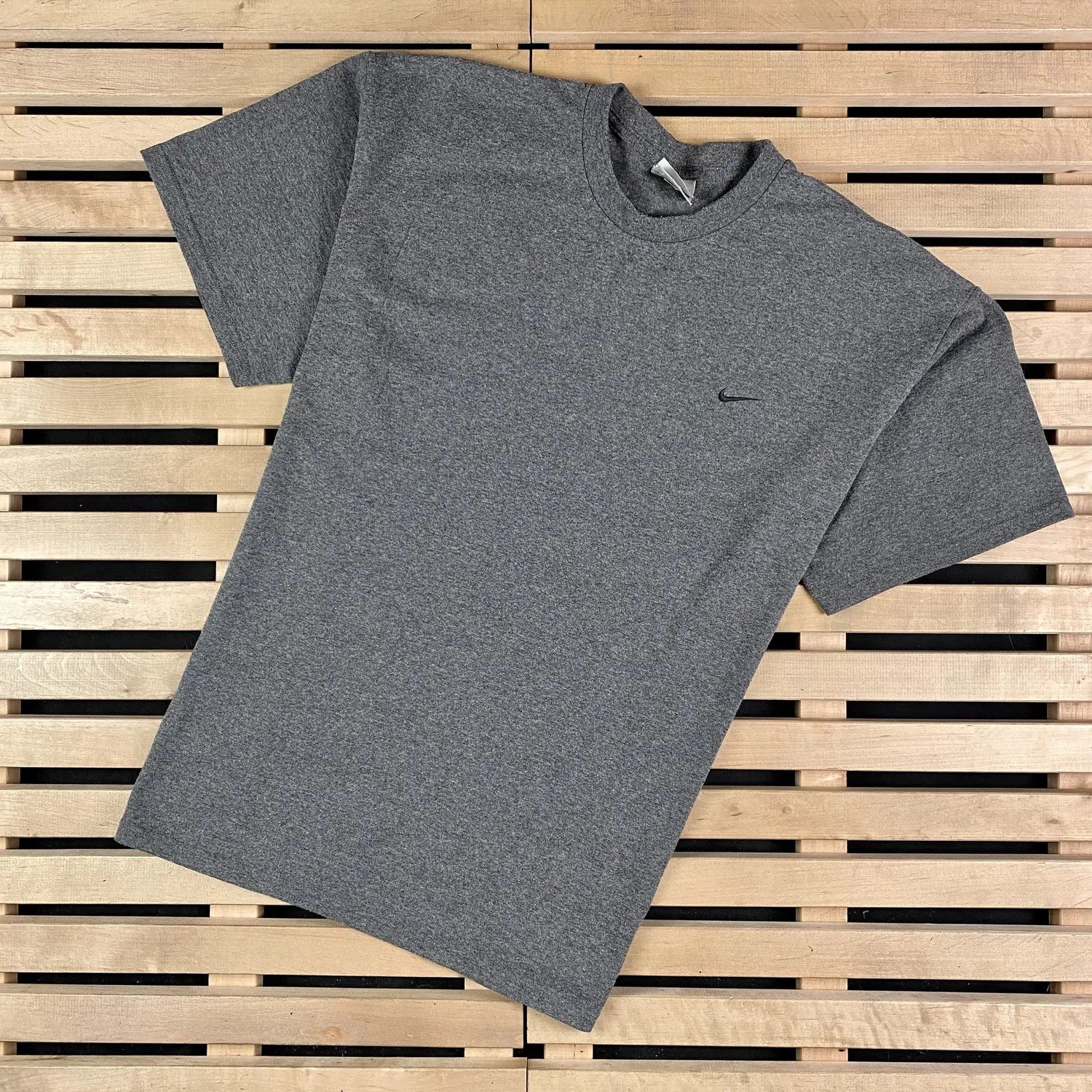Nike Mens T-Shirt Nike Vintage Size L Size US L / EU 52-54 / 3 - 1 Thumbnail