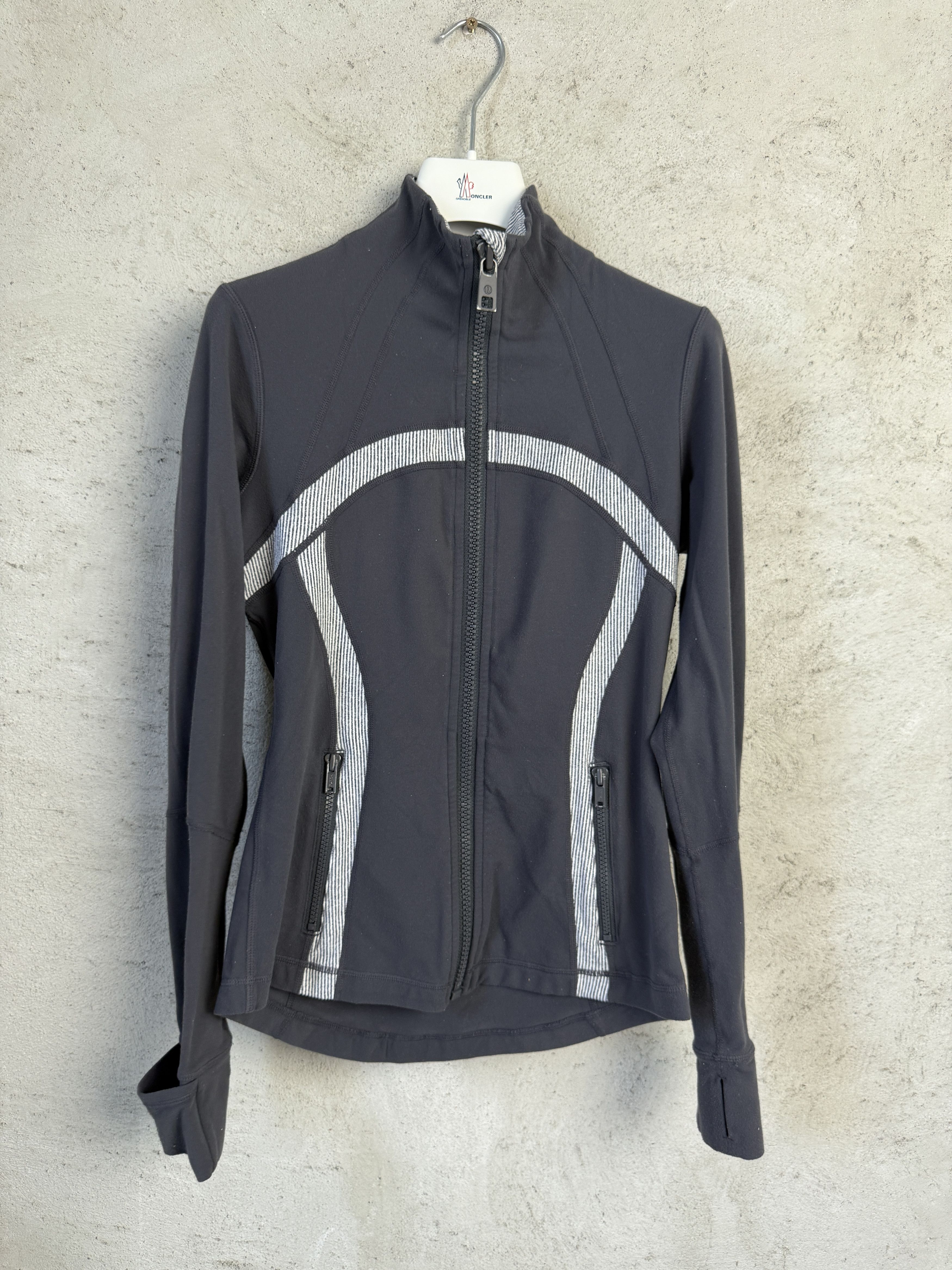 Lululemon Lululemon Define Jacket sweatshirt zip-up sport pilates gym Size M / US 6-8 / IT 42-44 - 1 Thumbnail