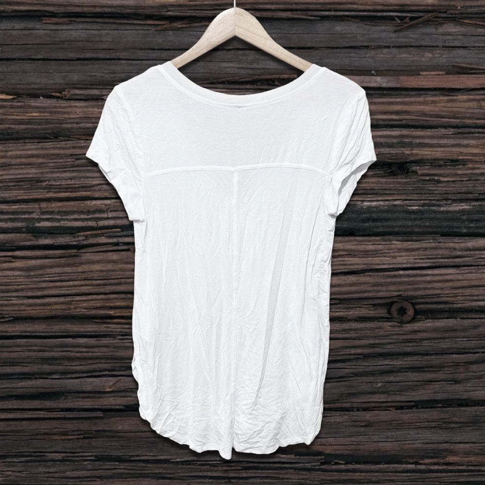 Z Supply Z Supply Rolled sleeve Vneck Size S / US 4 / IT 40 - 2 Thumbnail