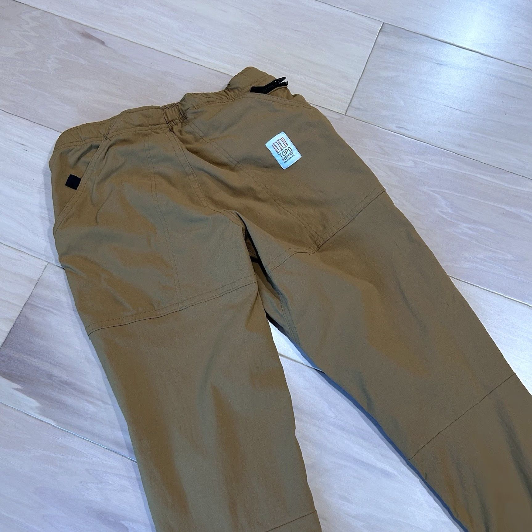 Topo Designs Topo Designs Tech Pants Women XS Distressed Tan 26-28 30in Zip Fly Snap Flat Front Stretch Pockets Nylon Spandex USA Vintage No Size 26" / US 2 / IT 38 - 4 Thumbnail